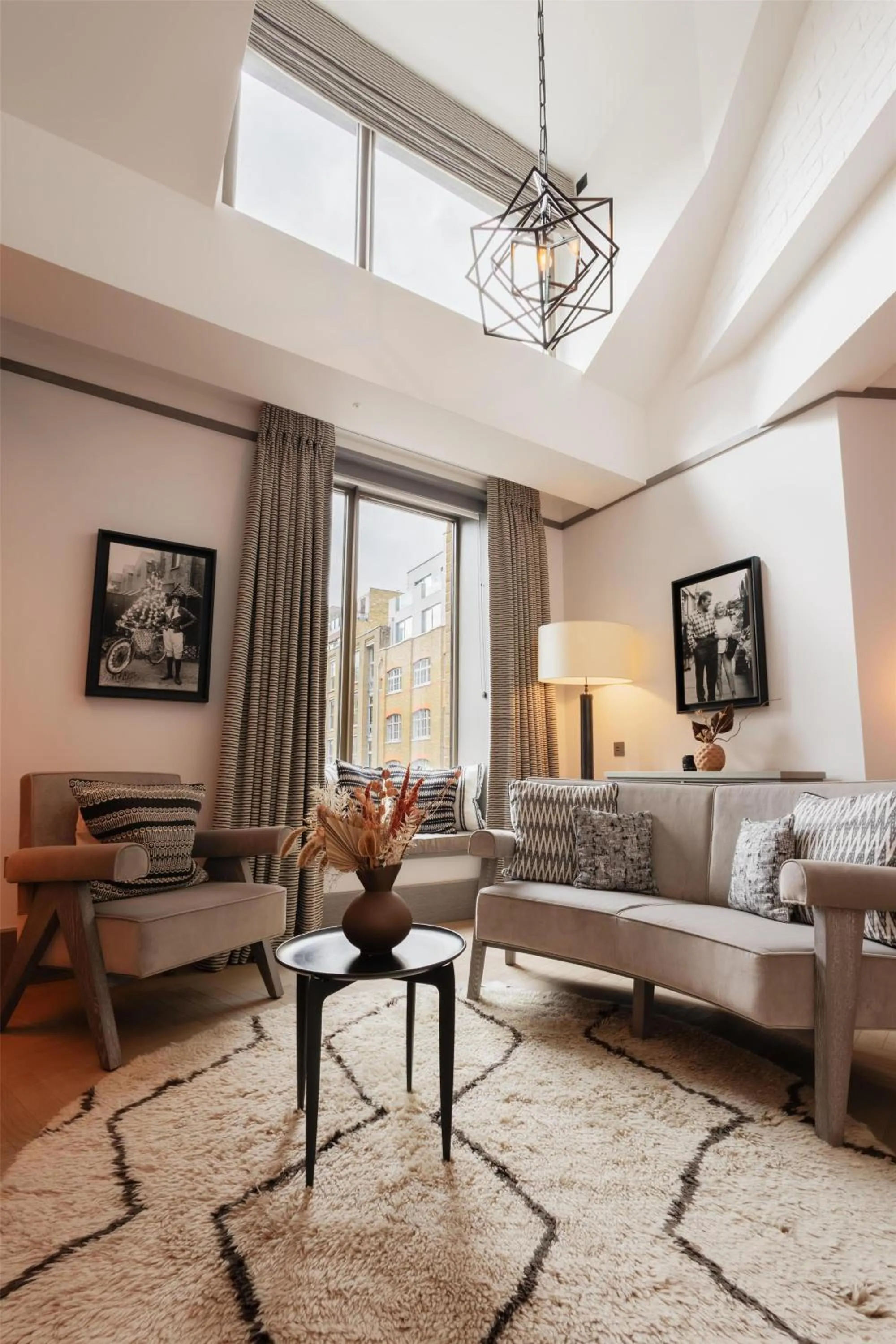 Living room in Hart Shoreditch Hotel London, Curio Collection by Hilton