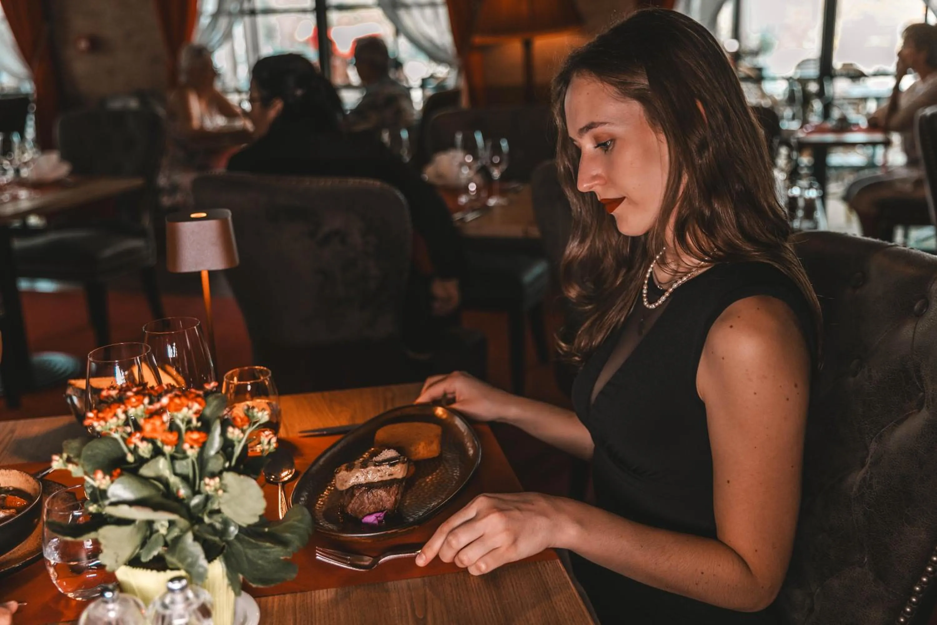 Restaurant/places to eat in Les Violettes Hotel & Spa