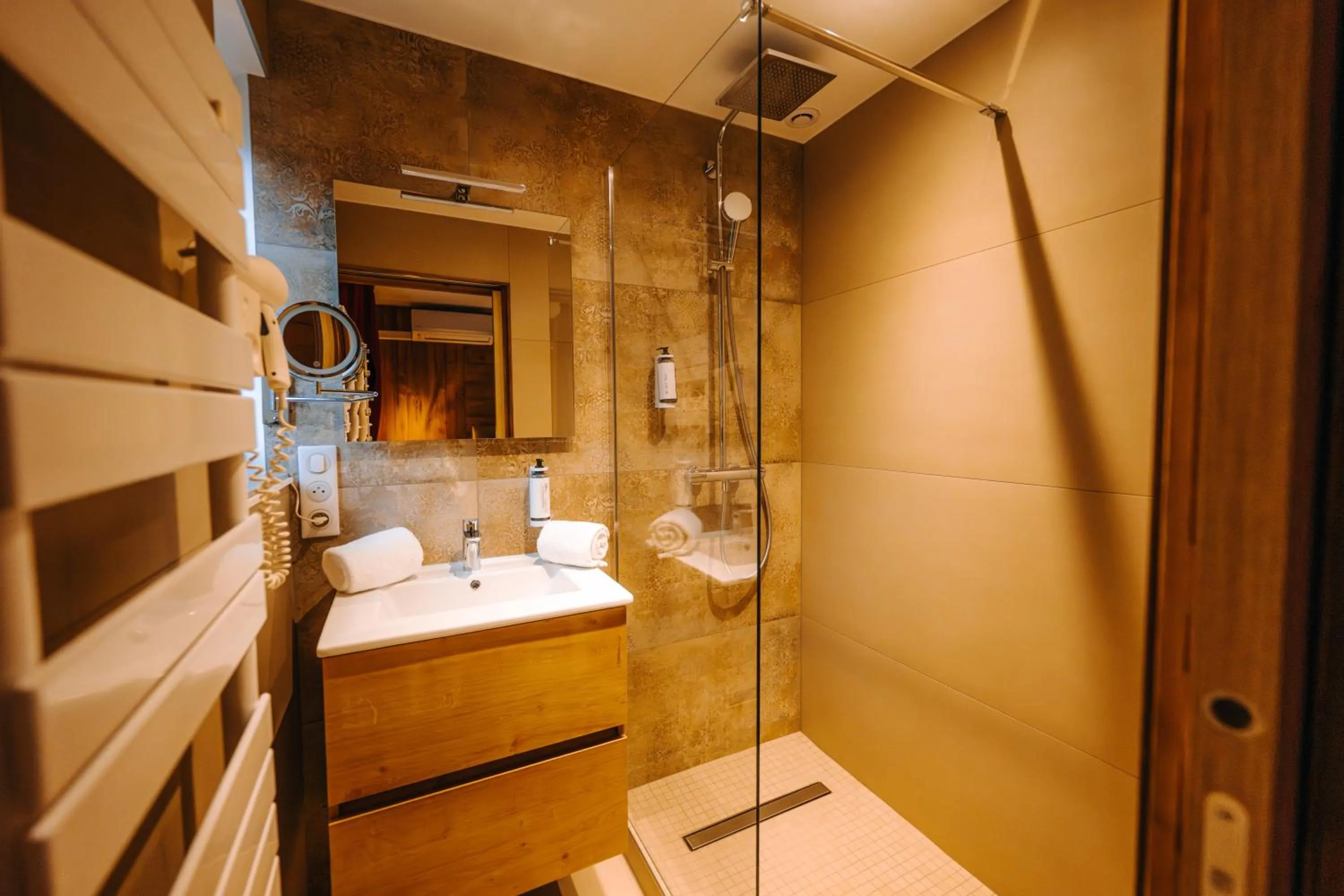 Les Violettes Hotel & Spa