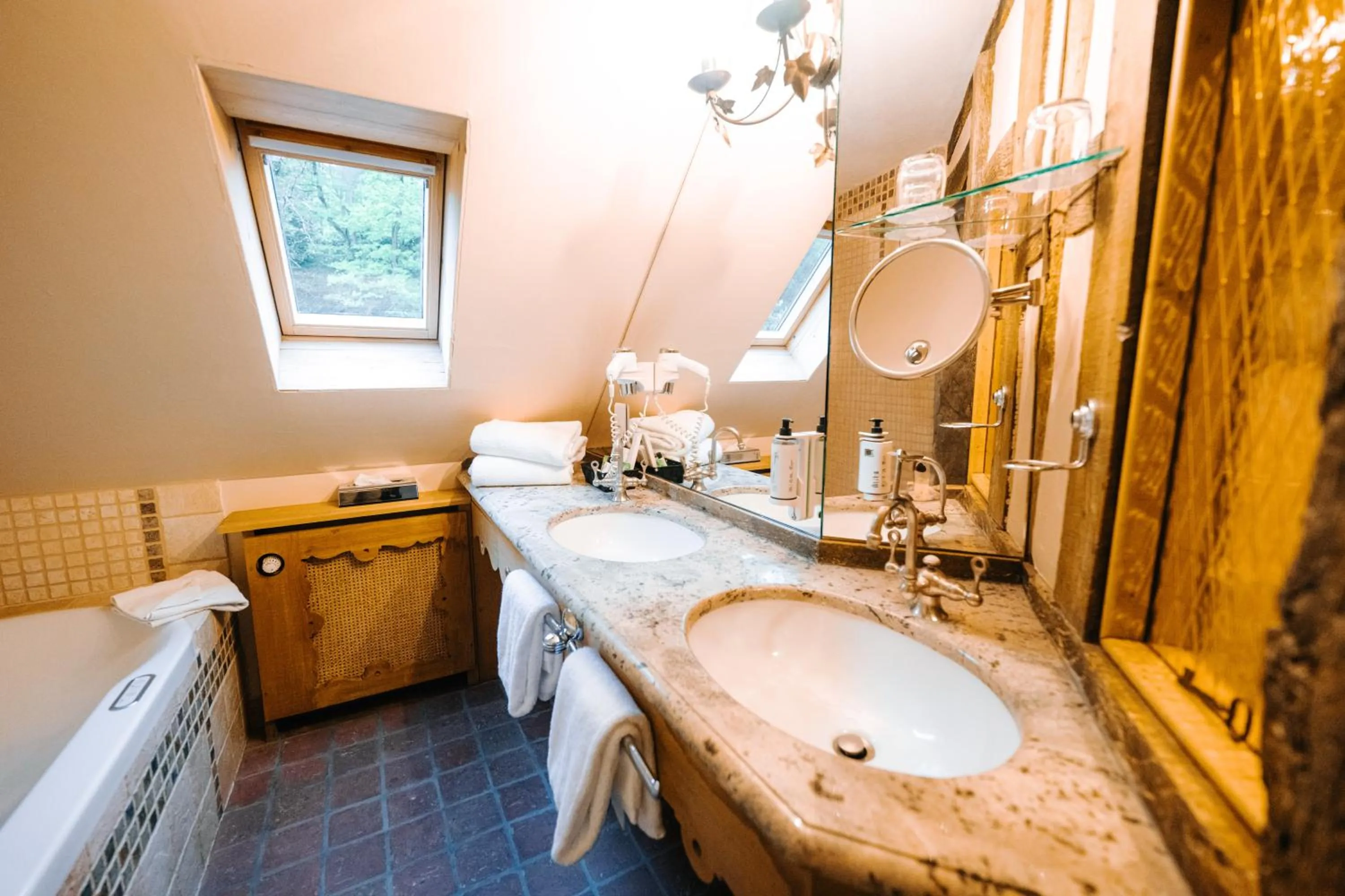 Les Violettes Hotel & Spa