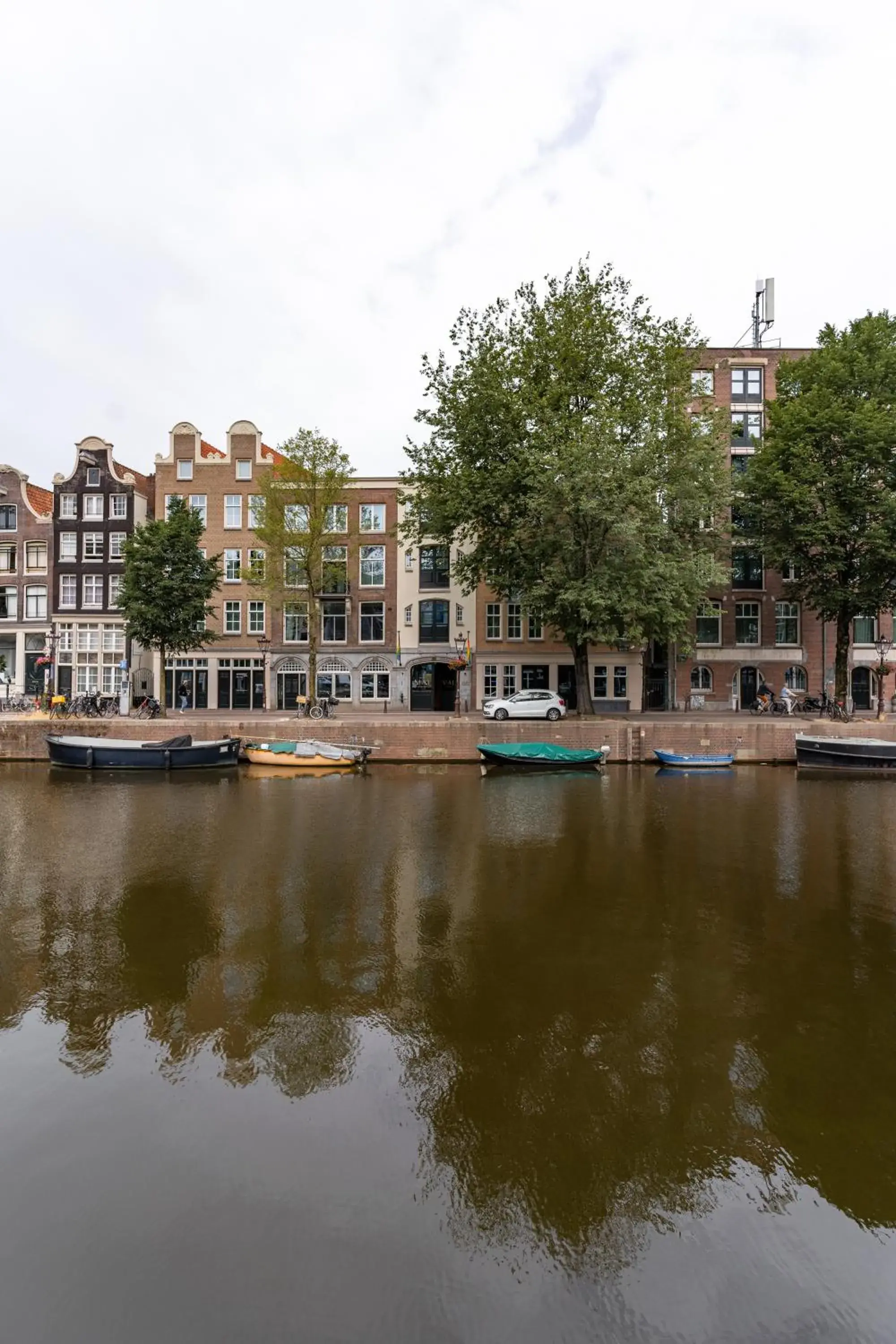 Property building in Hotel Mai Amsterdam Property building in Hotel Mai Amsterdam