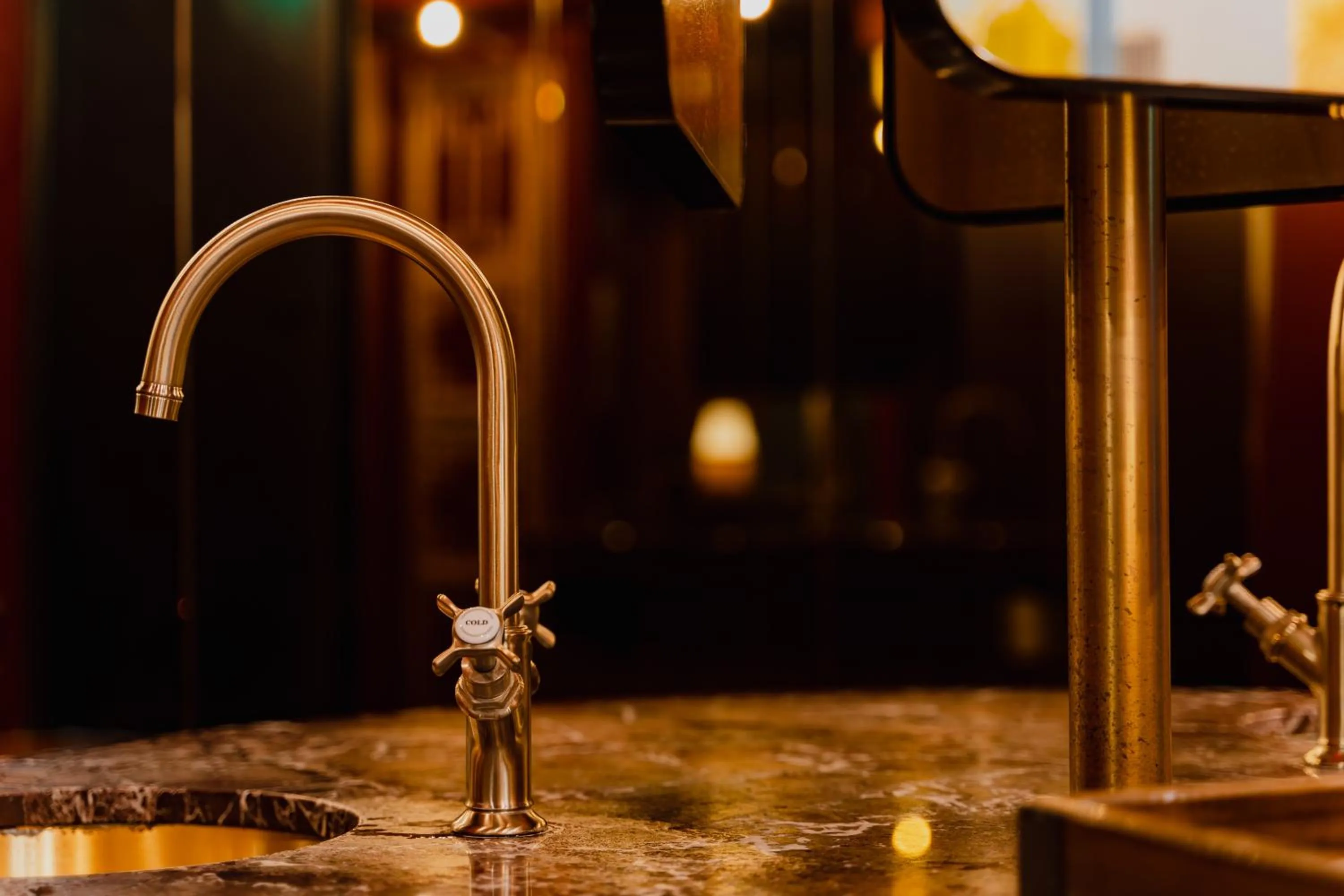 Restaurant/places to eat in Hotel Mai Amsterdam