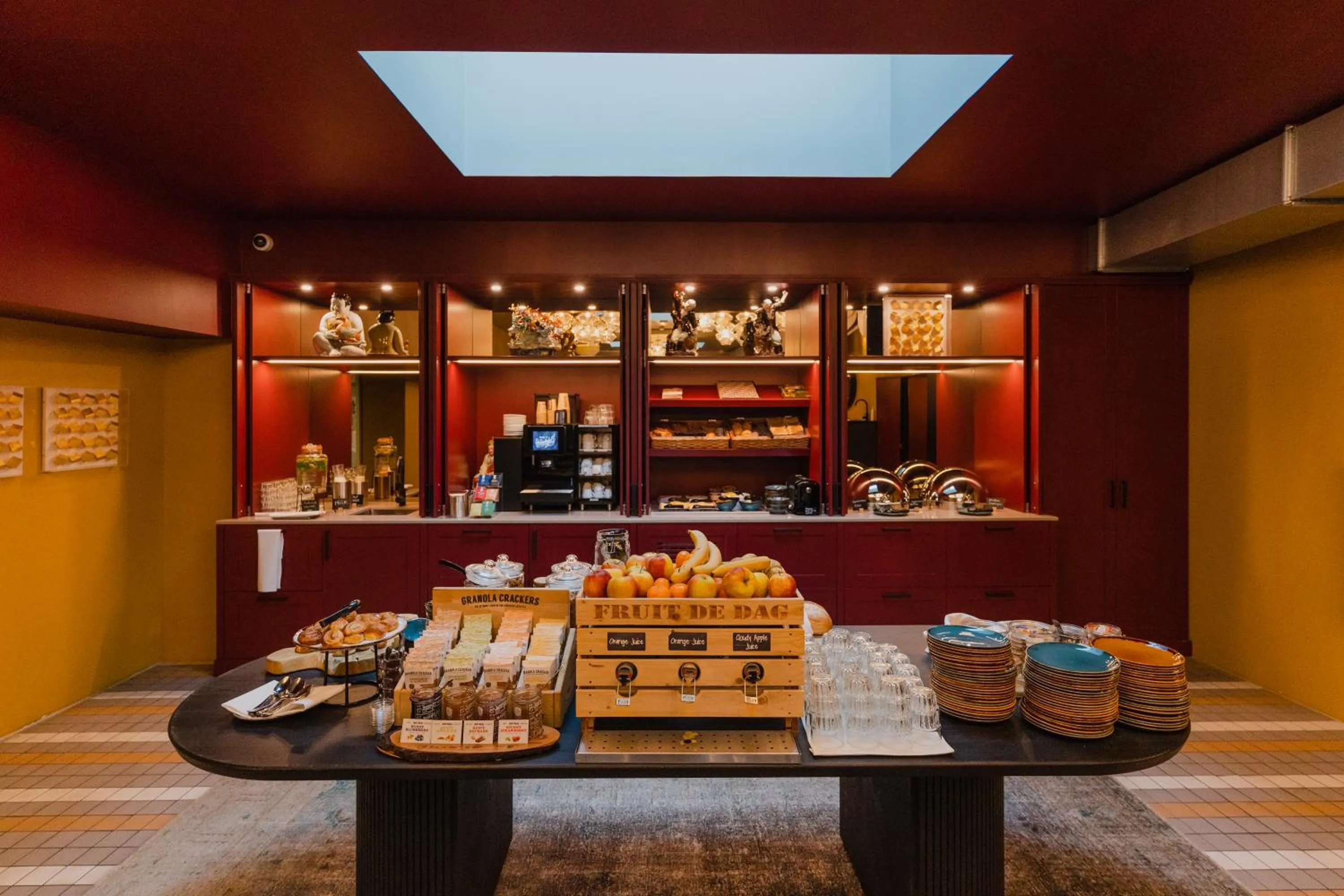 Buffet breakfast in Hotel Mai Amsterdam