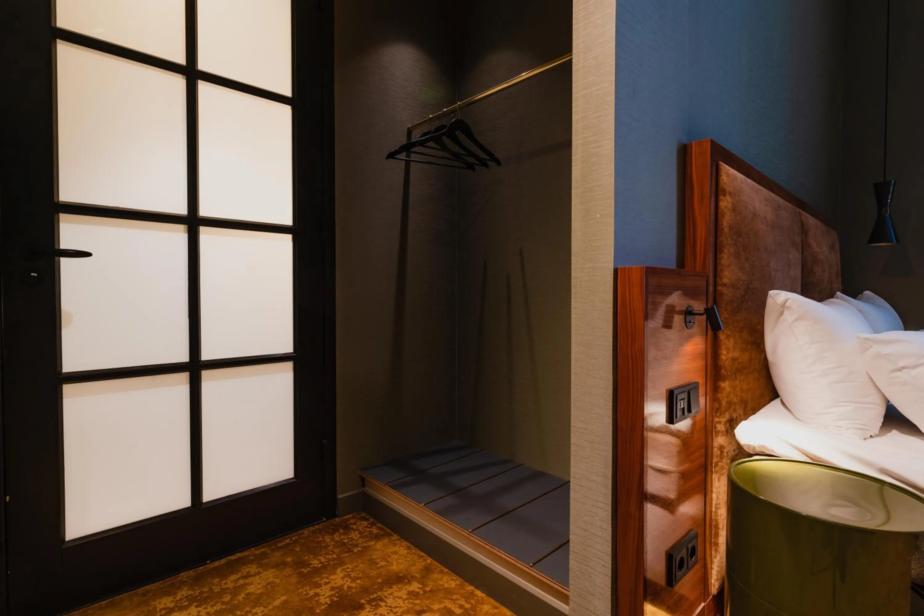 Bed in Hotel Mai Amsterdam