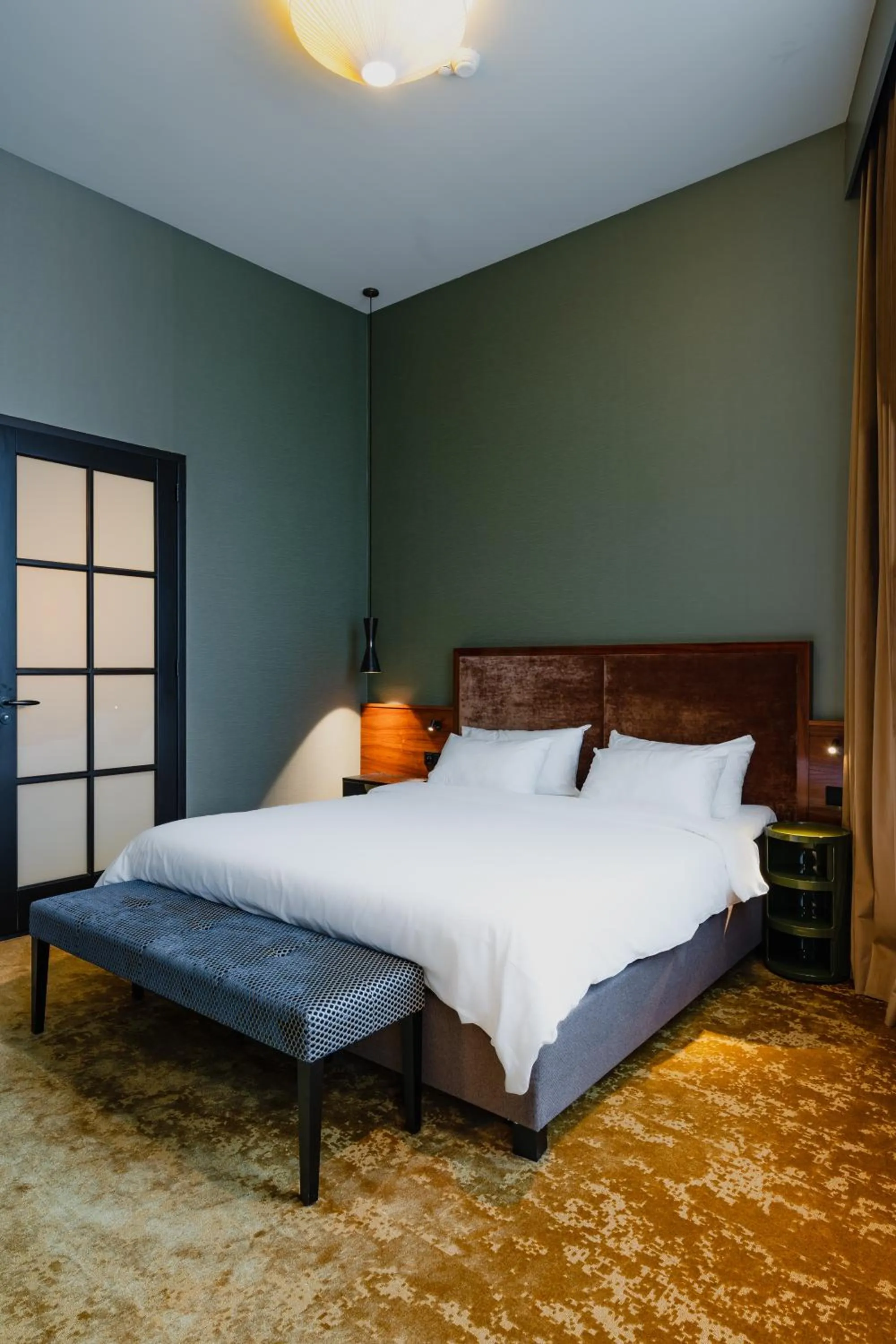 Bed in Hotel Mai Amsterdam