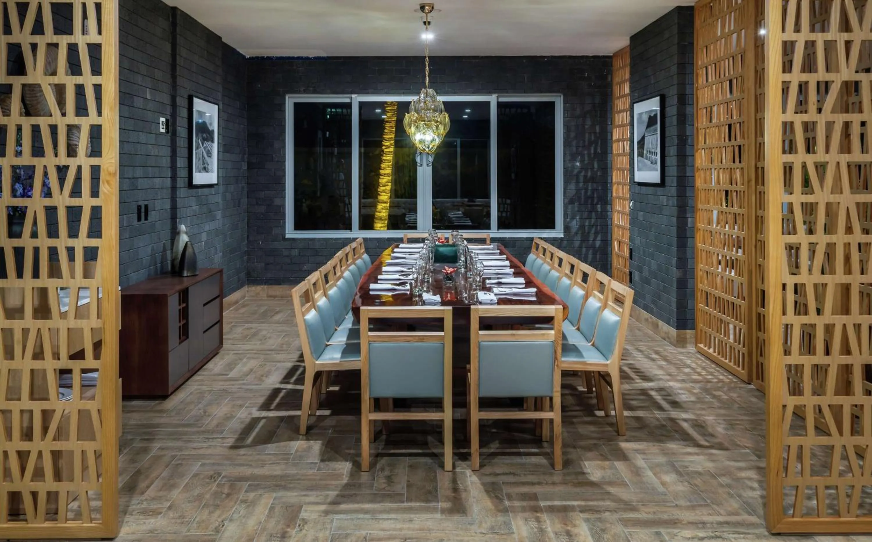 Restaurant/places to eat in Koi Resort Saint Kitts, Curio Collection by Hilton