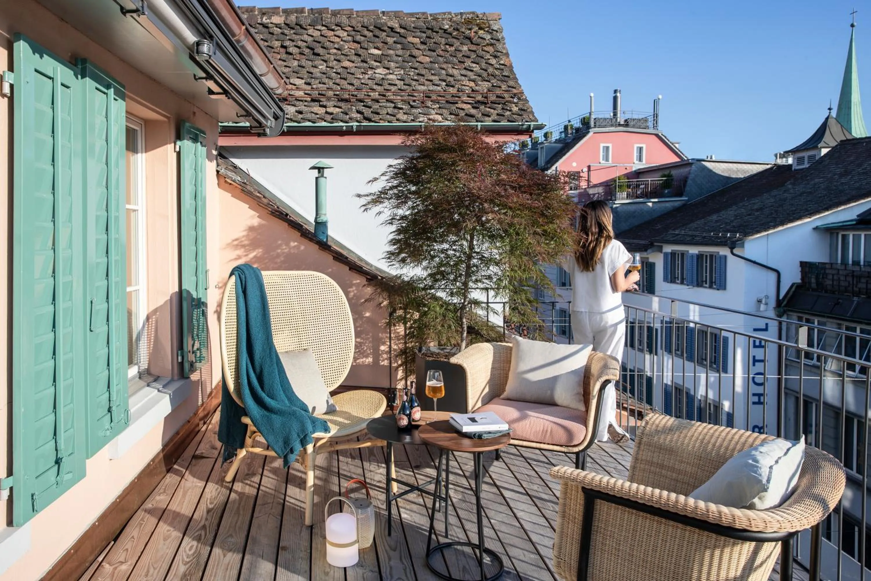 Neighbourhood in Luxury Residences by Widder Hotel