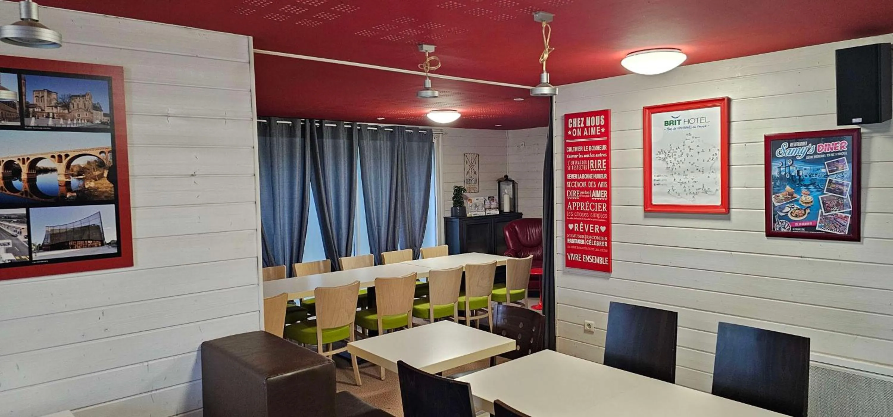 Breakfast in Brit Hotel Essentiel Albi Parc des Expos