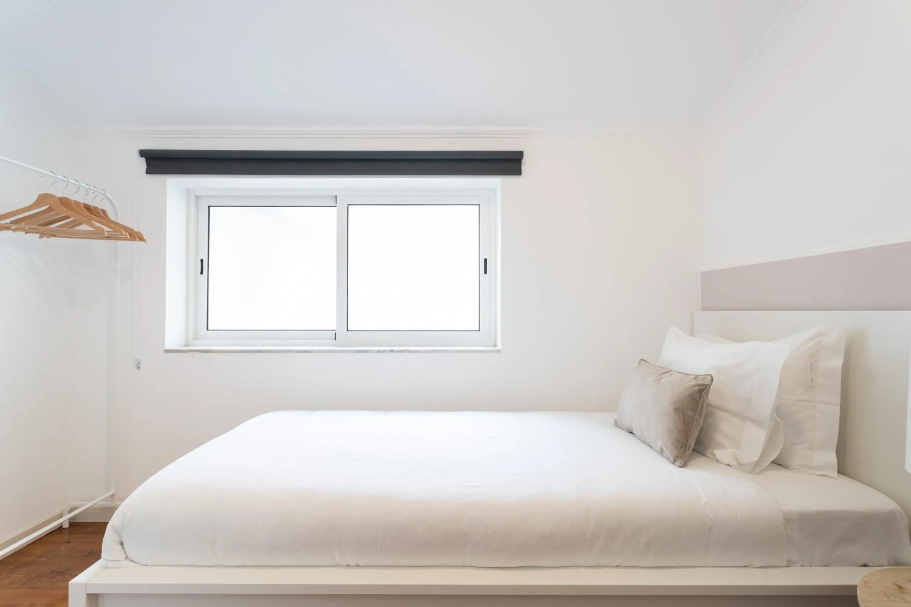 Bed in Living Bairro Alto V