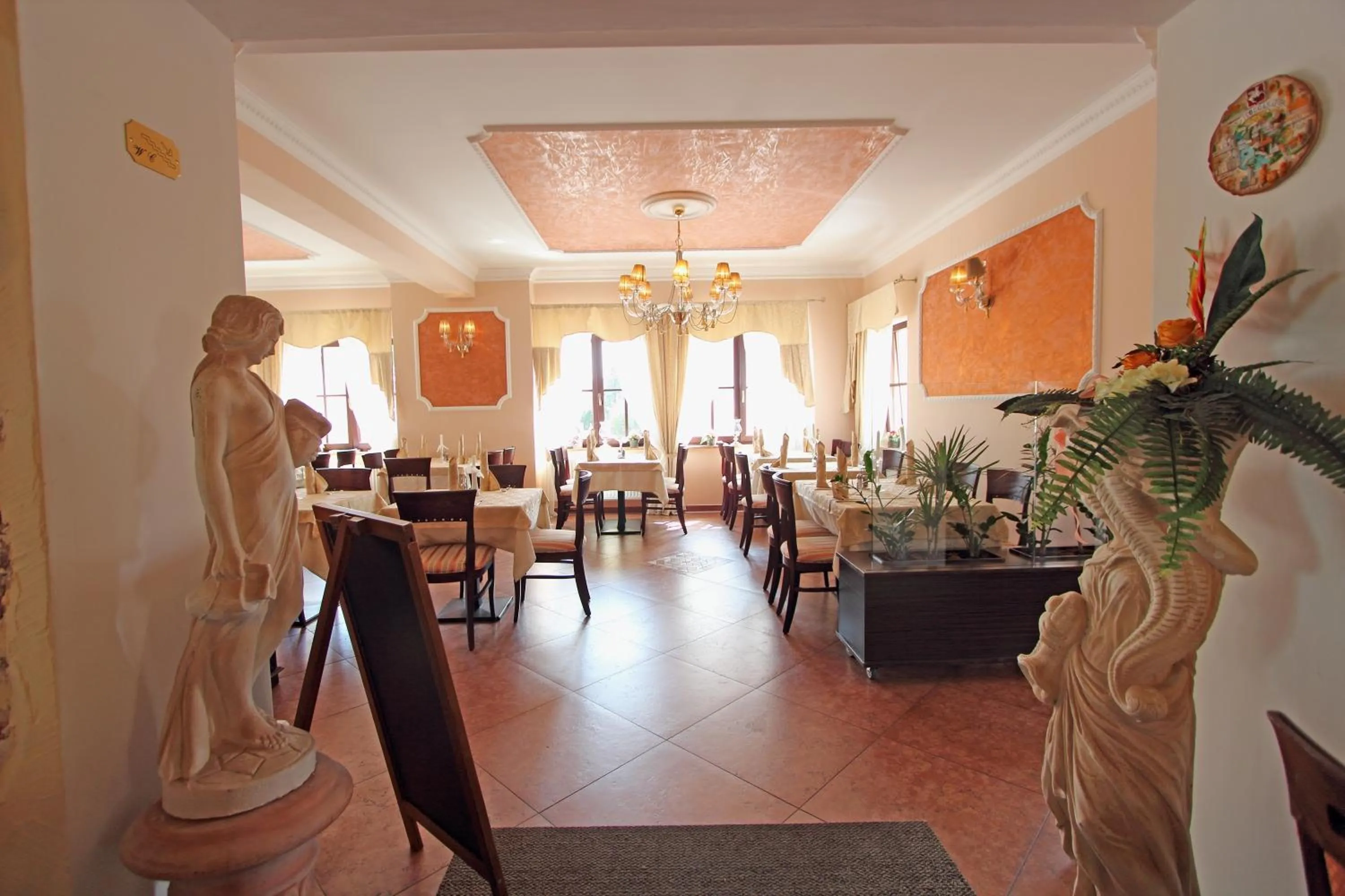 Restaurant/places to eat in Hotel Villa Toscana
