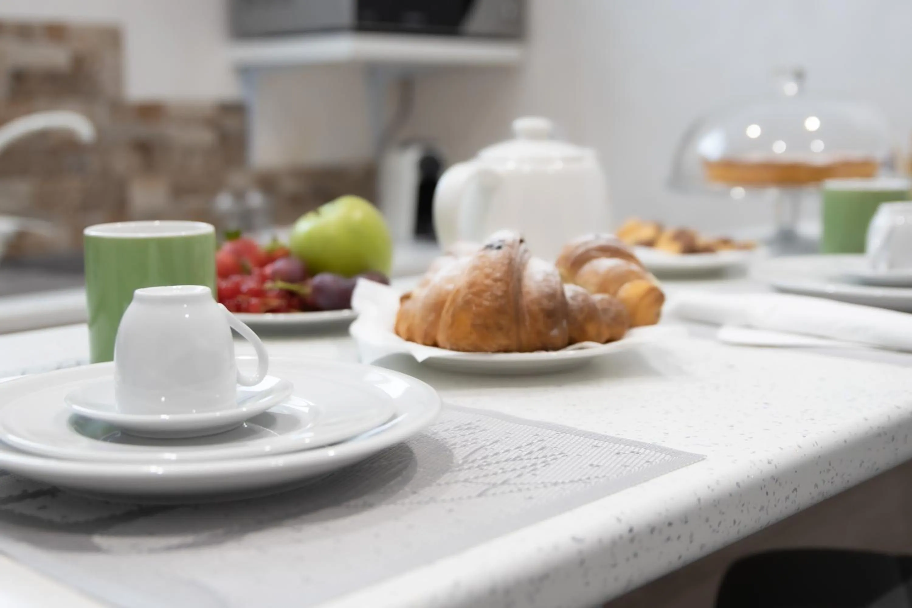 Food and drinks in Le Mirage boutique II