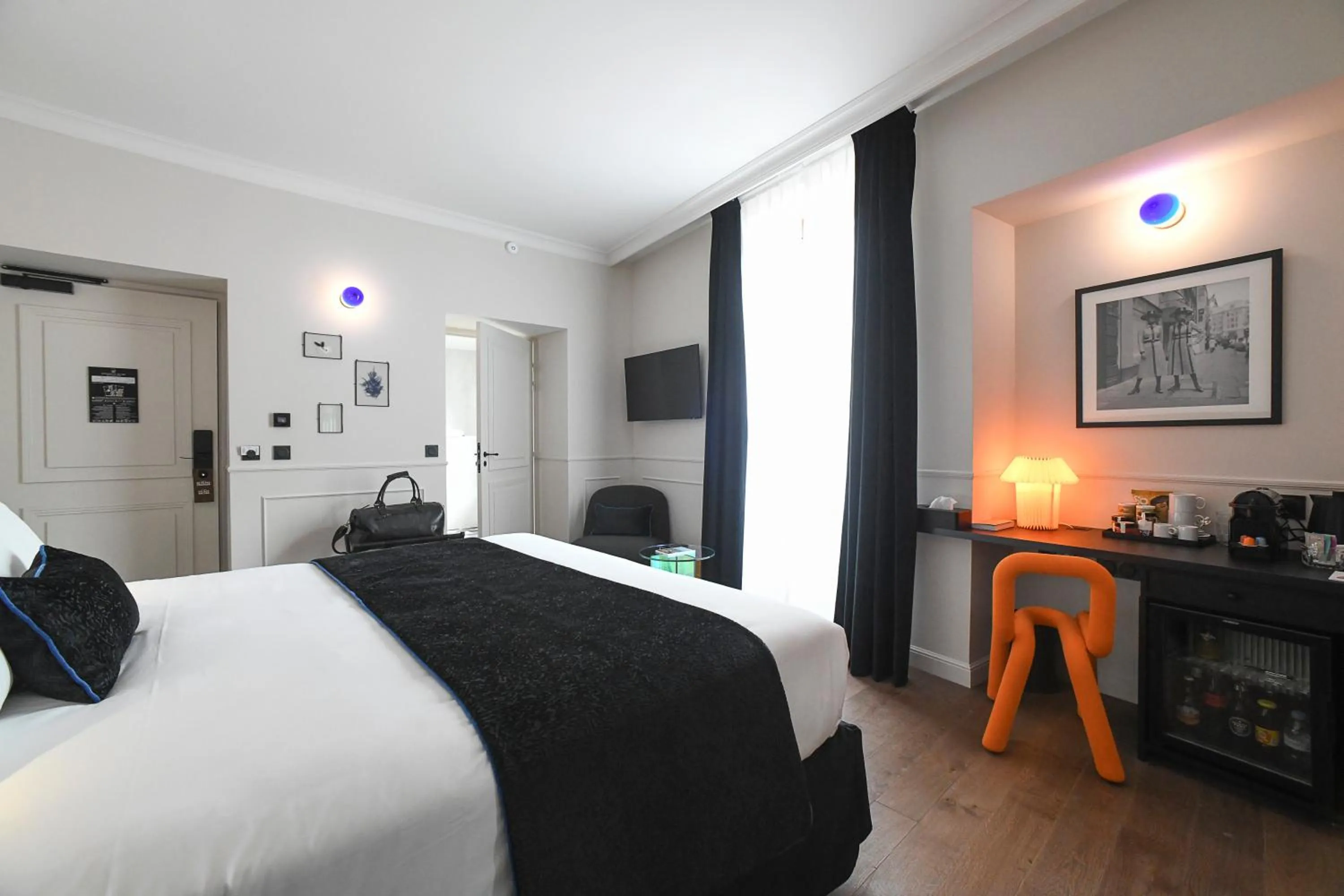 Bedroom, Bed in Grand Hôtel Du Parc - Teritoria