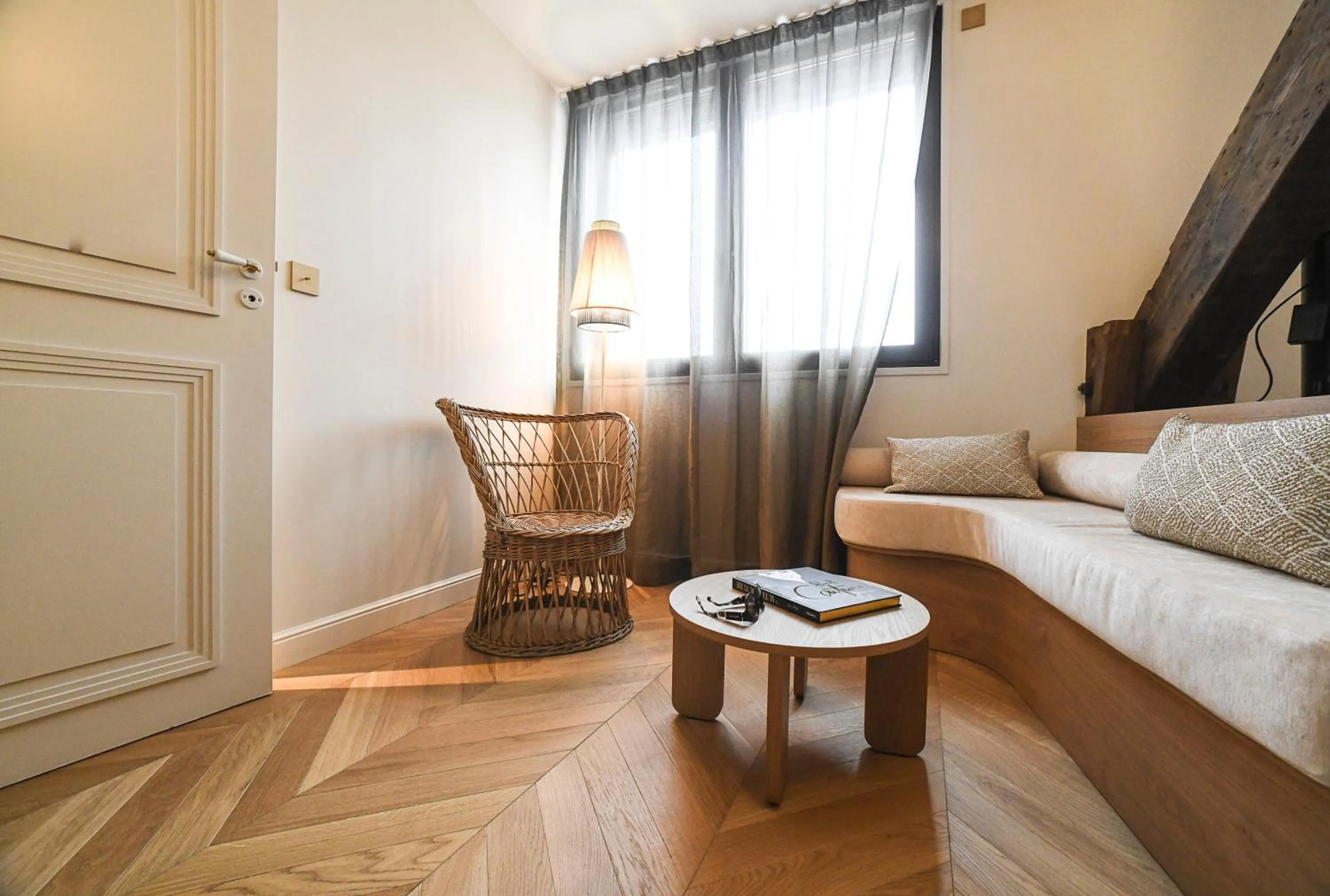 Seating area in Grand Hôtel Du Parc - Teritoria