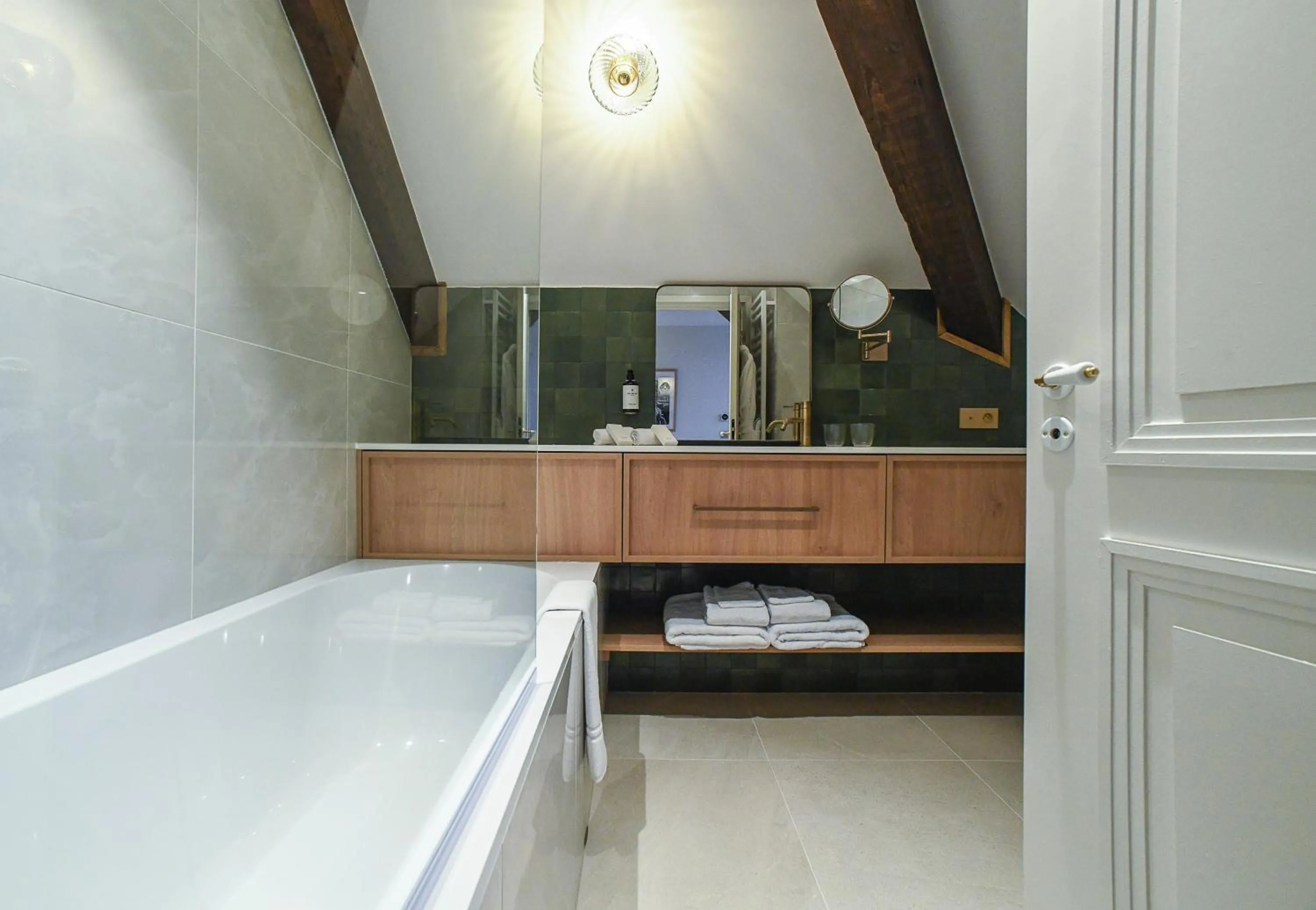 Bathroom in Grand Hôtel Du Parc - Teritoria