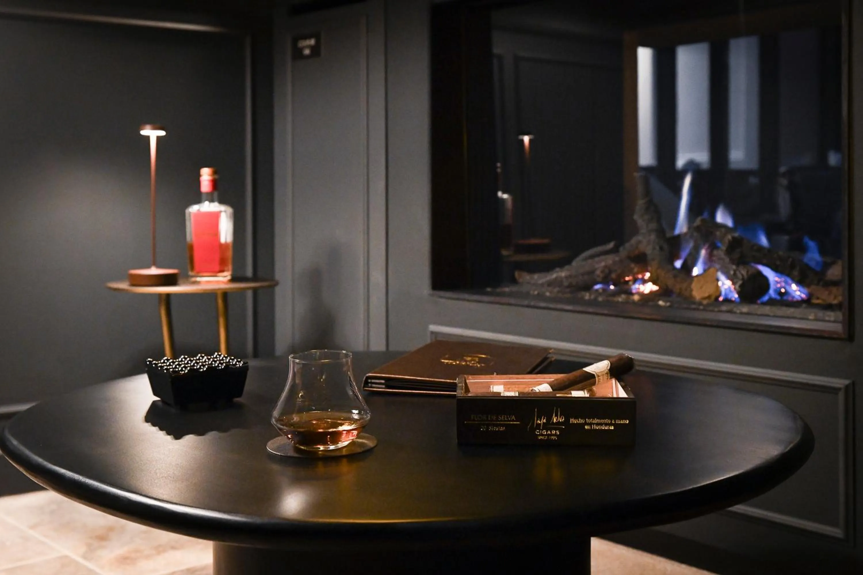 flat iron in Grand Hôtel Du Parc - Teritoria