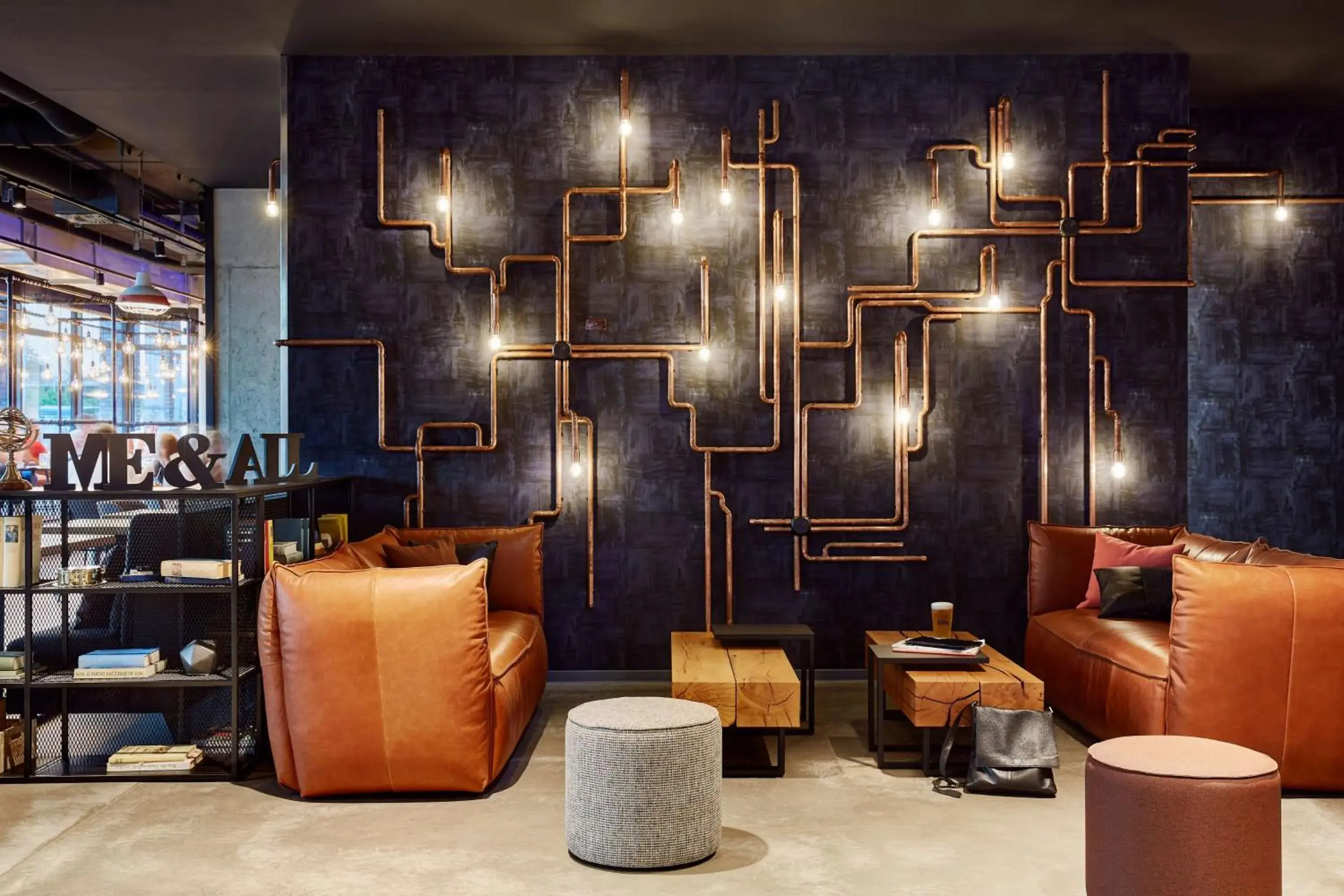 Lounge or bar in Me and All Hotel Kiel, by Hyatt Lounge or bar in Me and All Hotel Kiel, by Hyatt