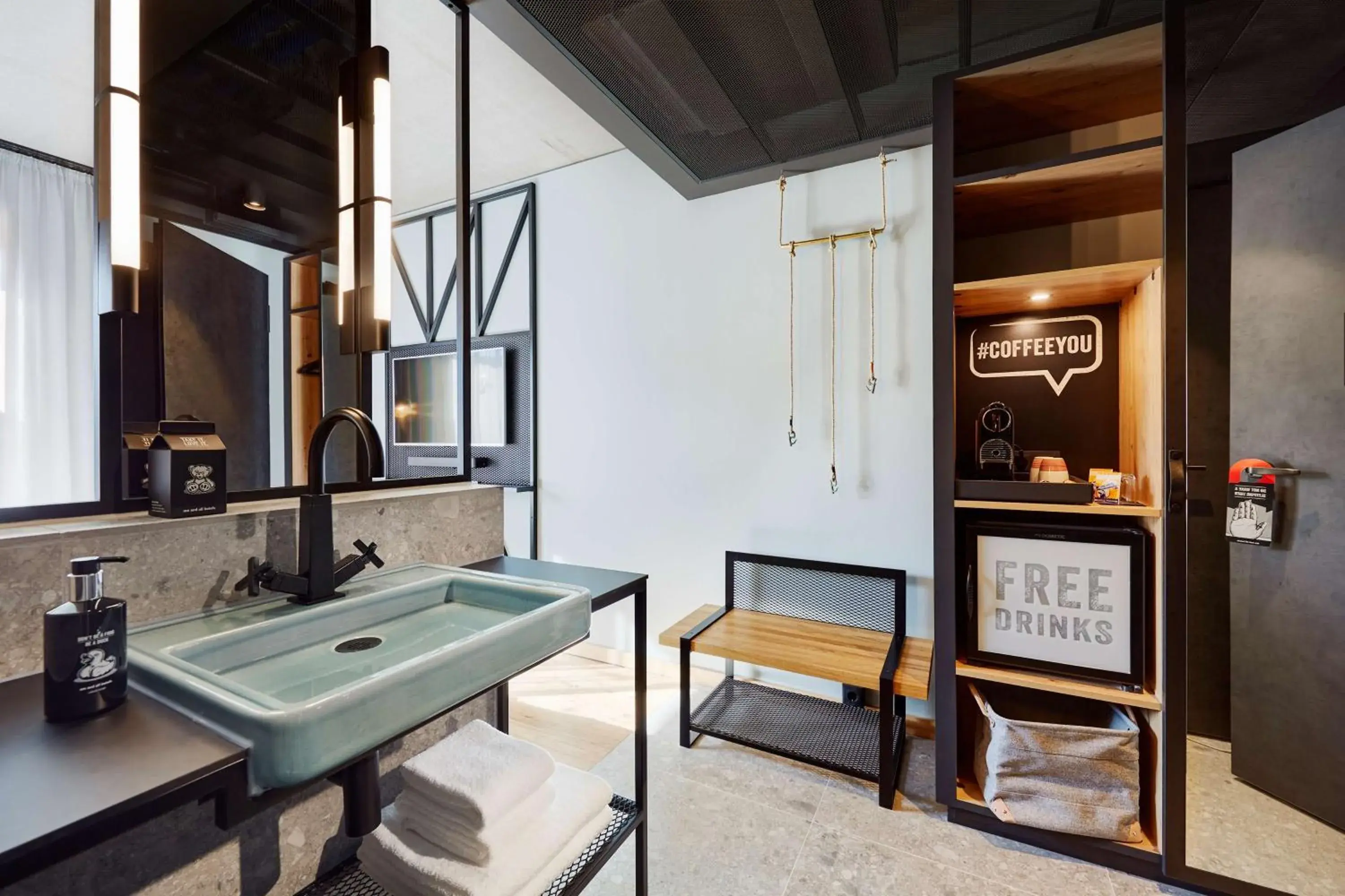 Bedroom in Me and All Hotel Kiel, by Hyatt Bedroom in Me and All Hotel Kiel, by Hyatt