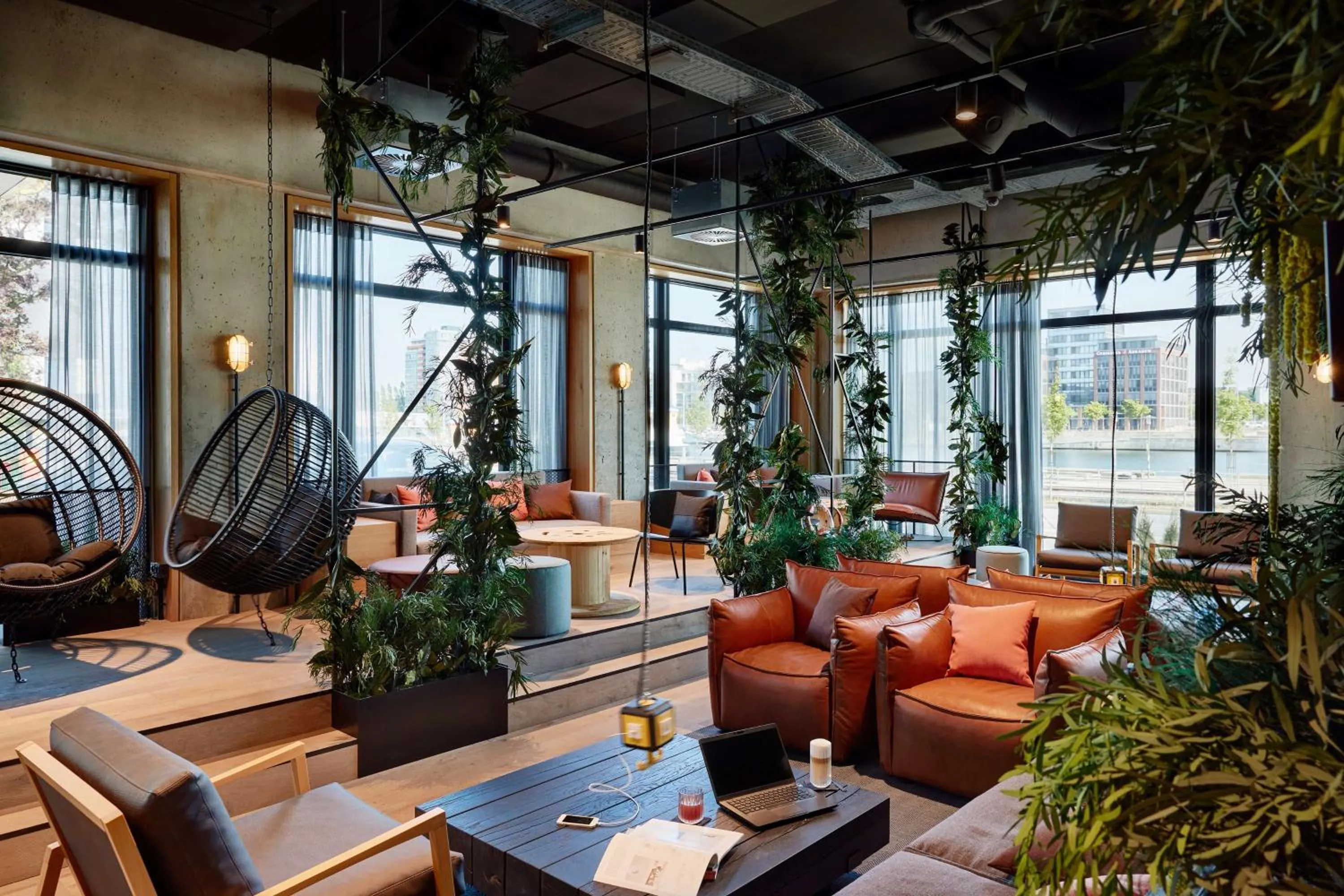 Lounge or bar in Me and All Hotel Kiel, by Hyatt