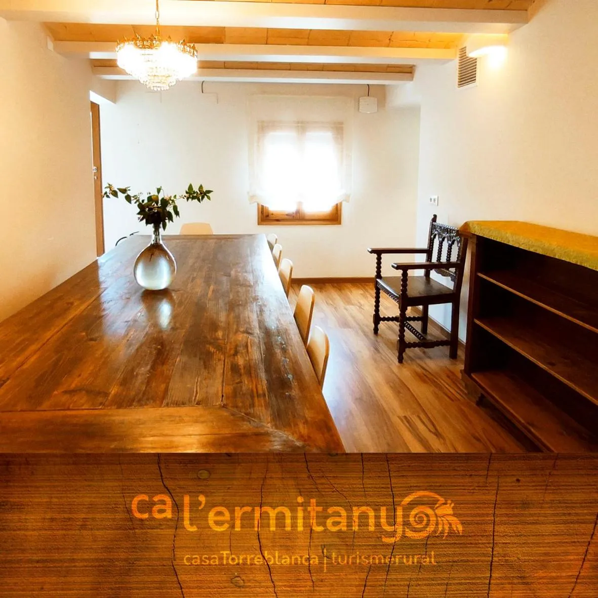 Dining area in Ca l' Ermitanyo- Casa Torre Blanca