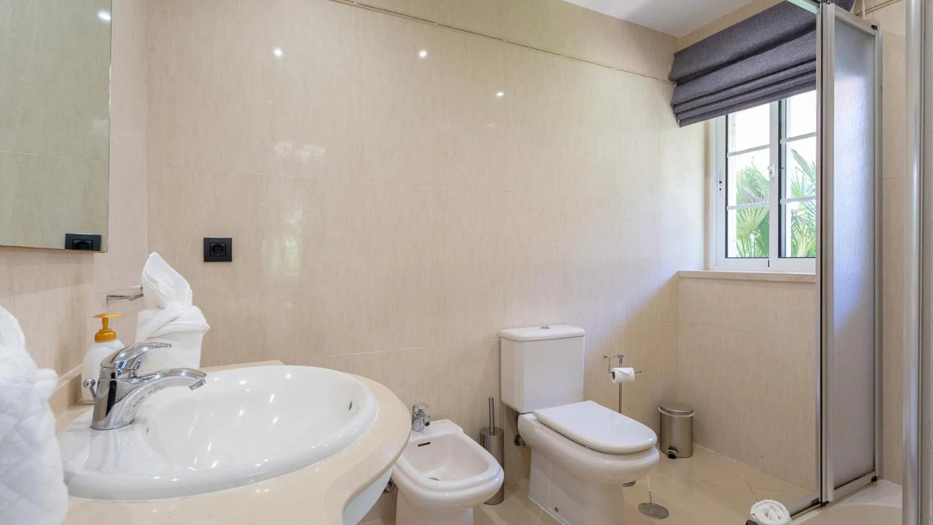 Bathroom in Villa Natura - Varandas do Lago