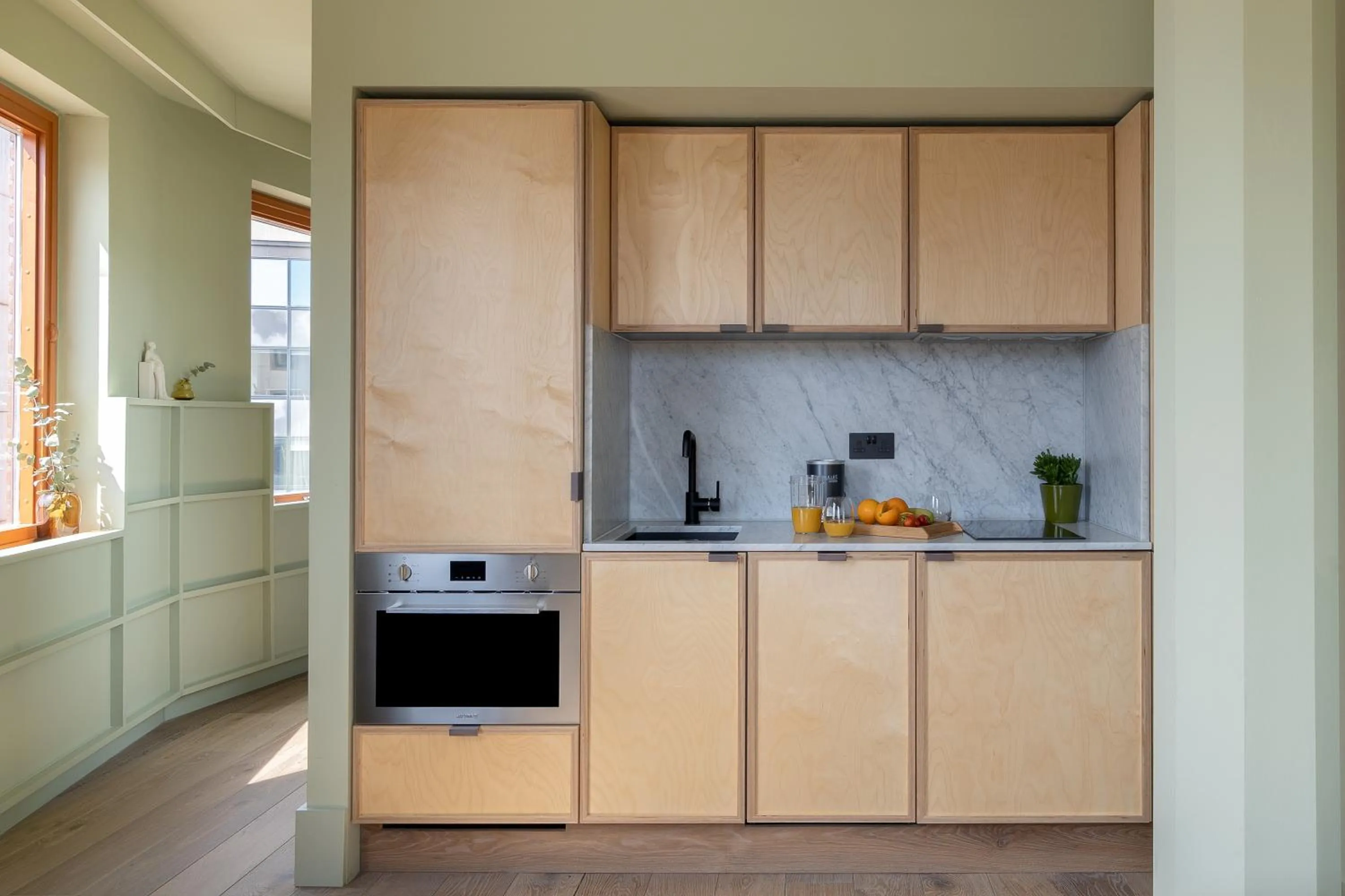 Kitchen or kitchenette in Locke at Broken Wharf