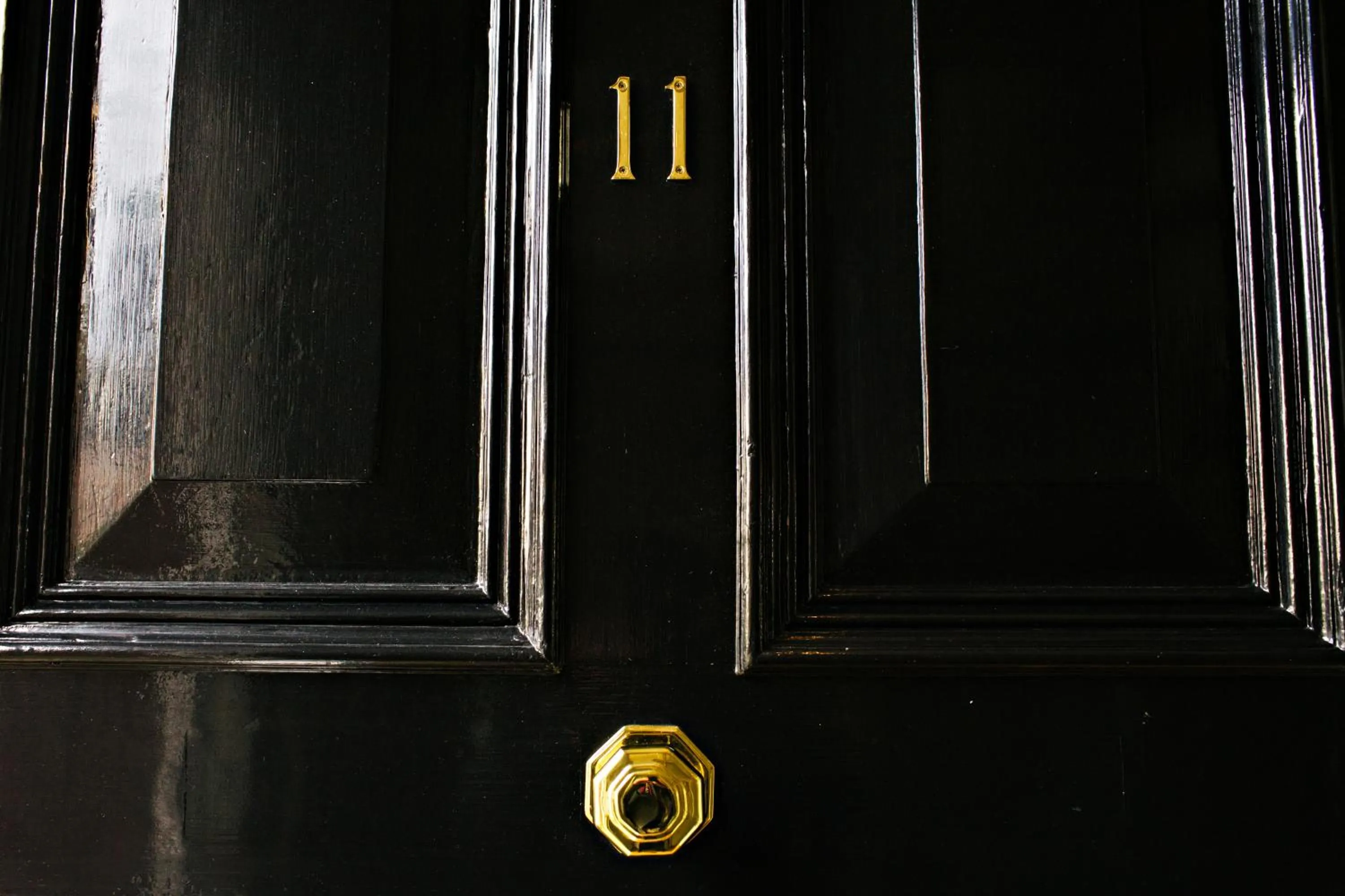 Facade/entrance in Houndgate Townhouse