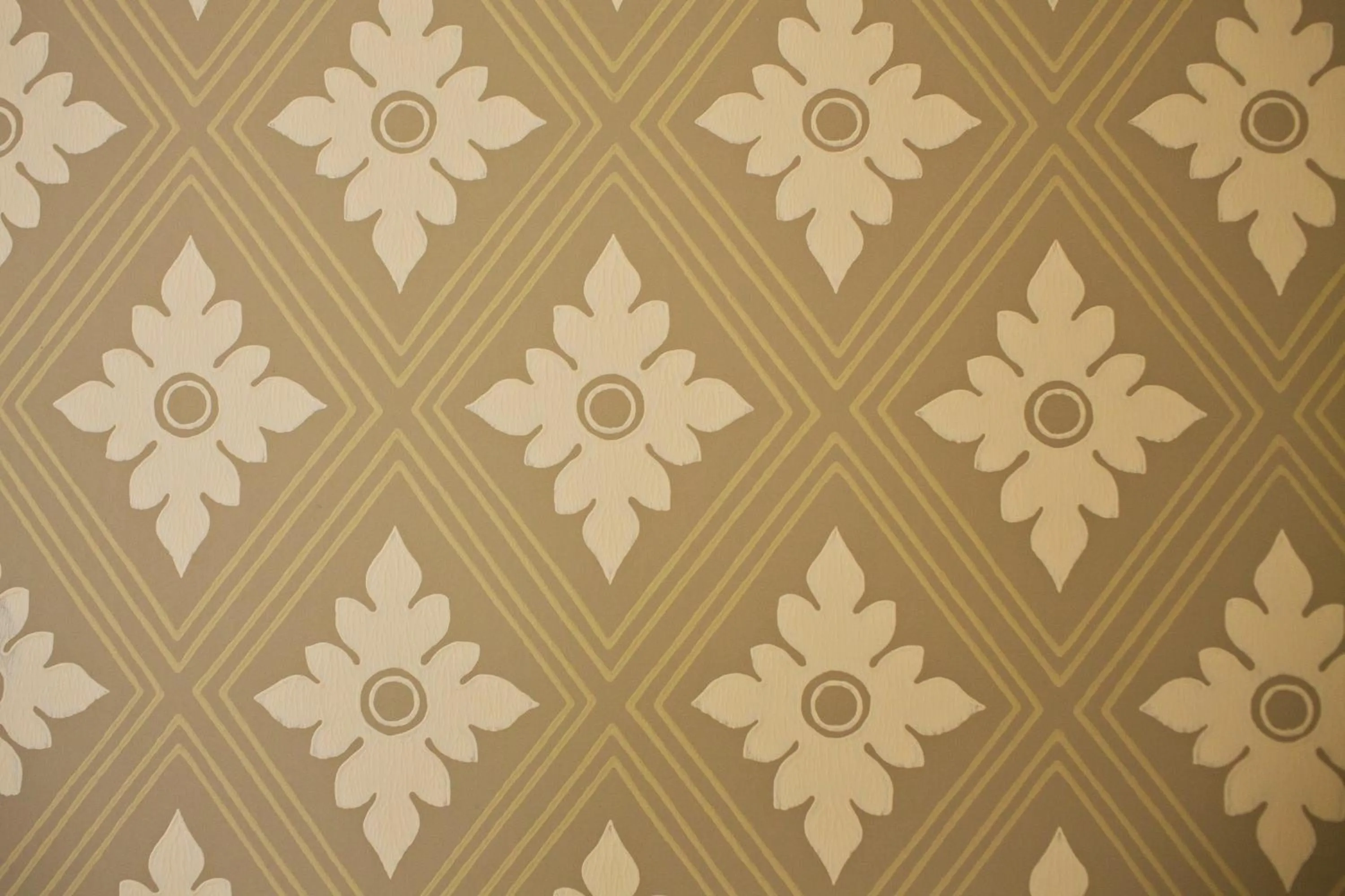 Decorative detail in Houndgate Townhouse