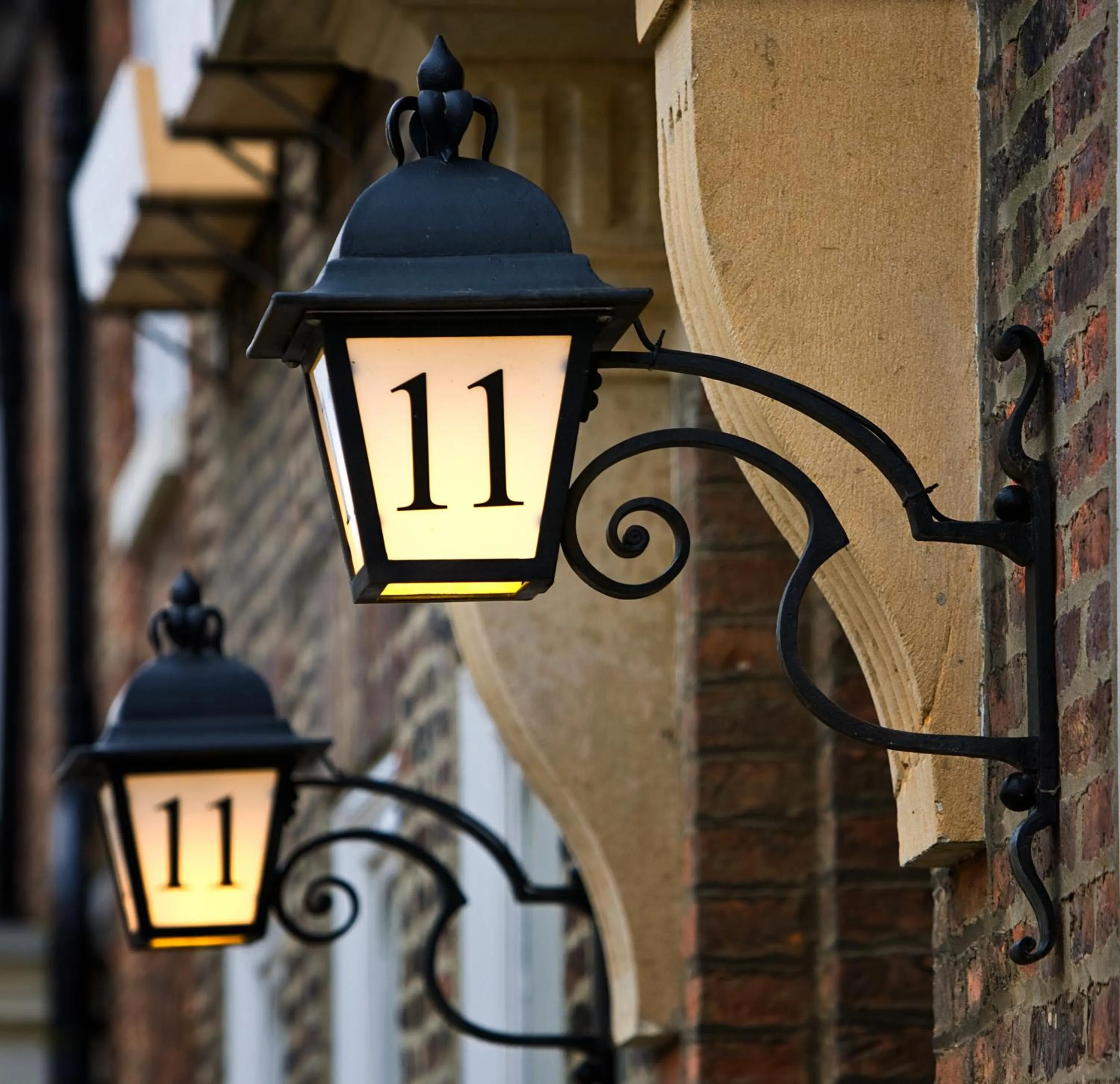Decorative detail in Houndgate Townhouse