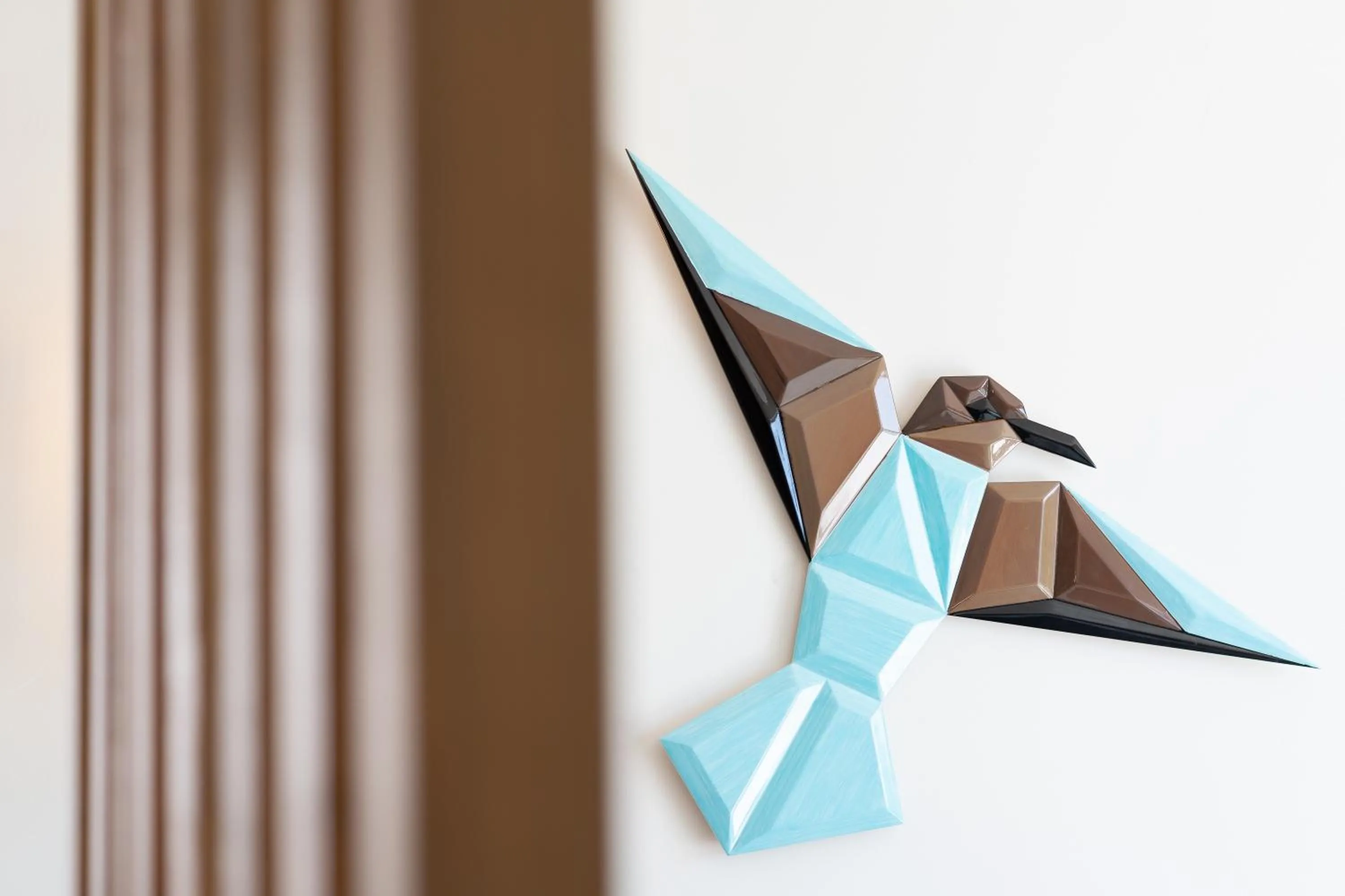 Decorative detail in Alexandra Elegance Bridging Generations