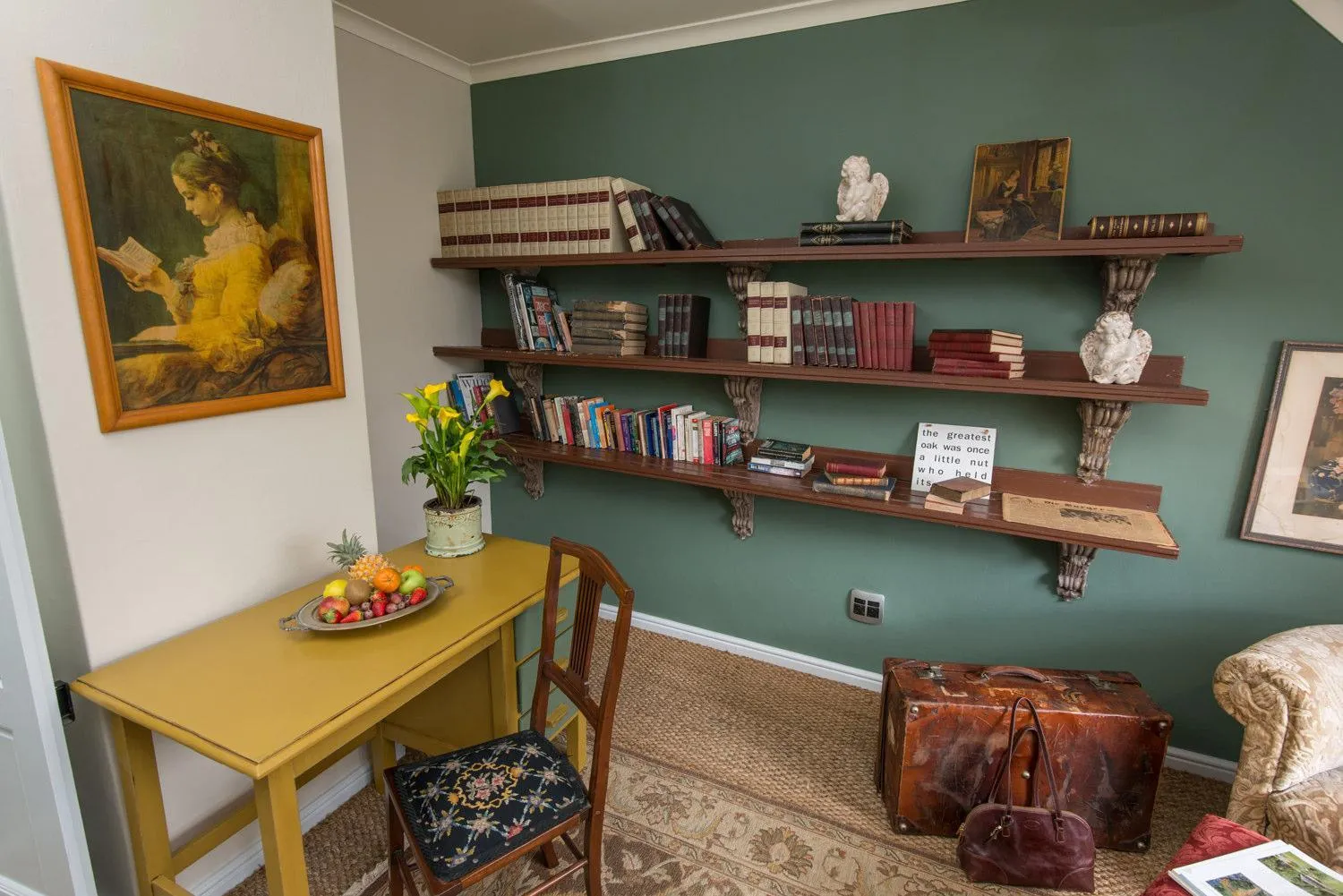 Library in Baruch Guest House Rhodes