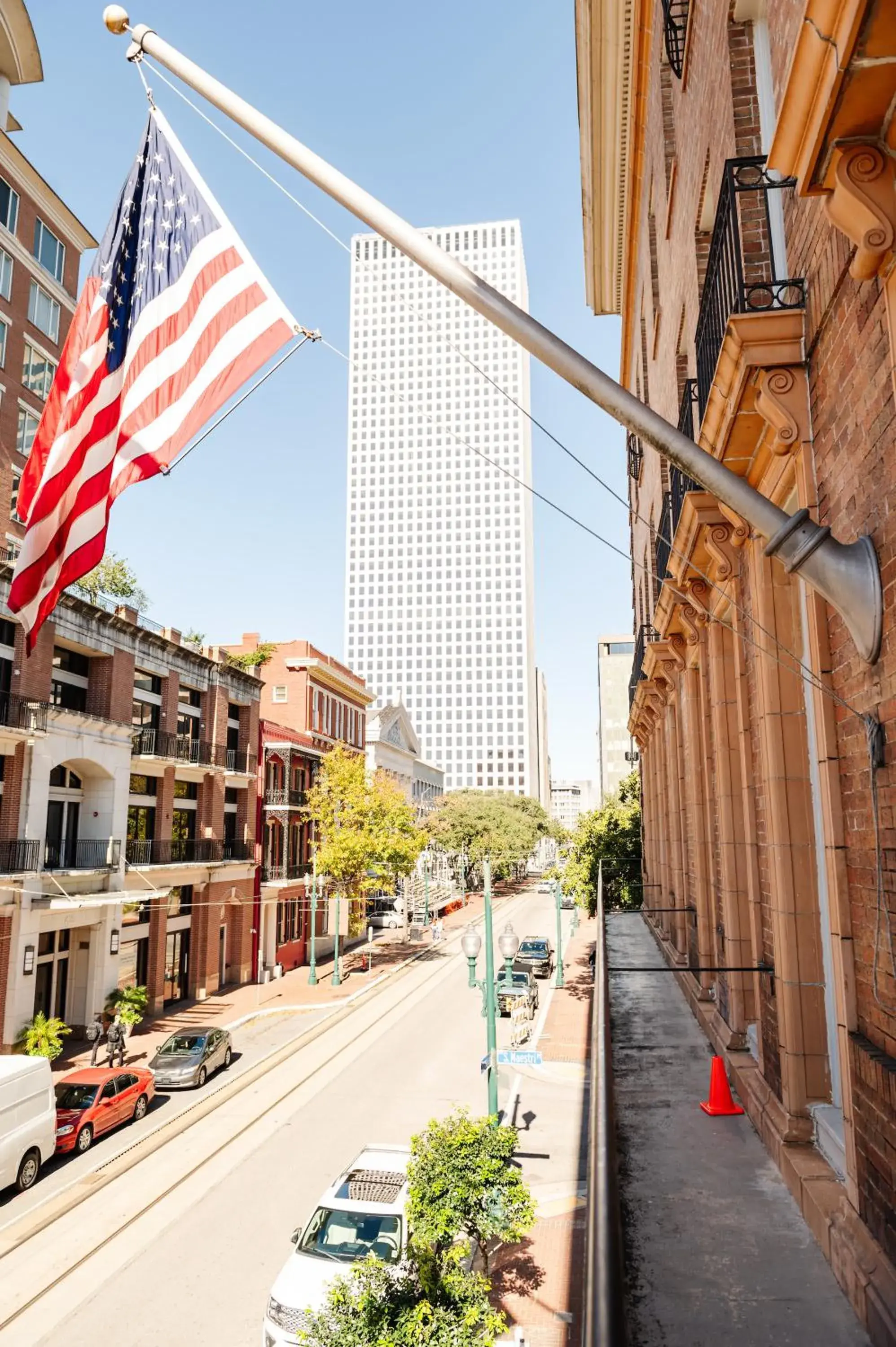 Property building in The Lafayette New Orleans By Kasa Living Property building in The Lafayette New Orleans By Kasa Living