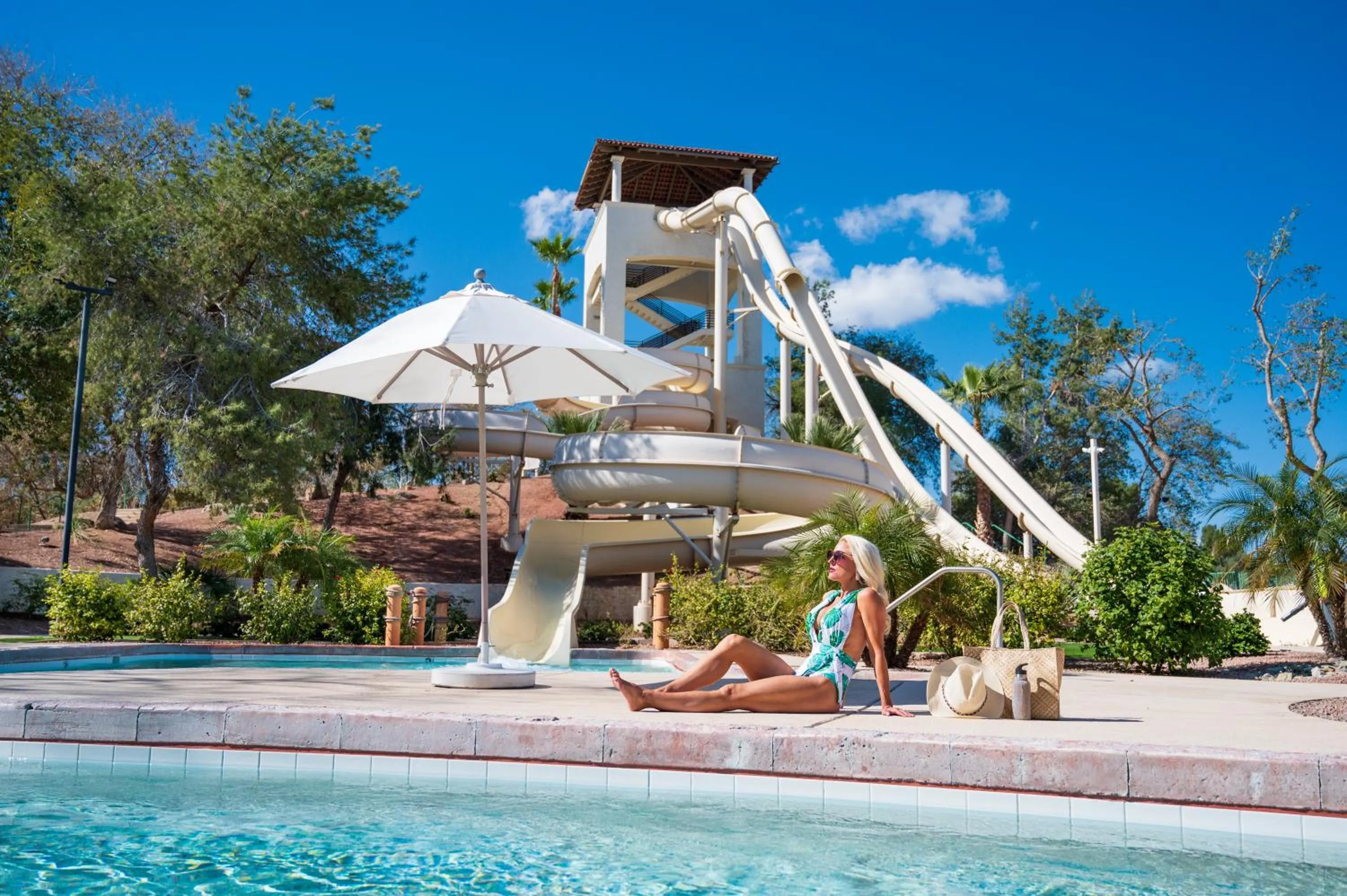 Aqua park in Arizona Grand Resort