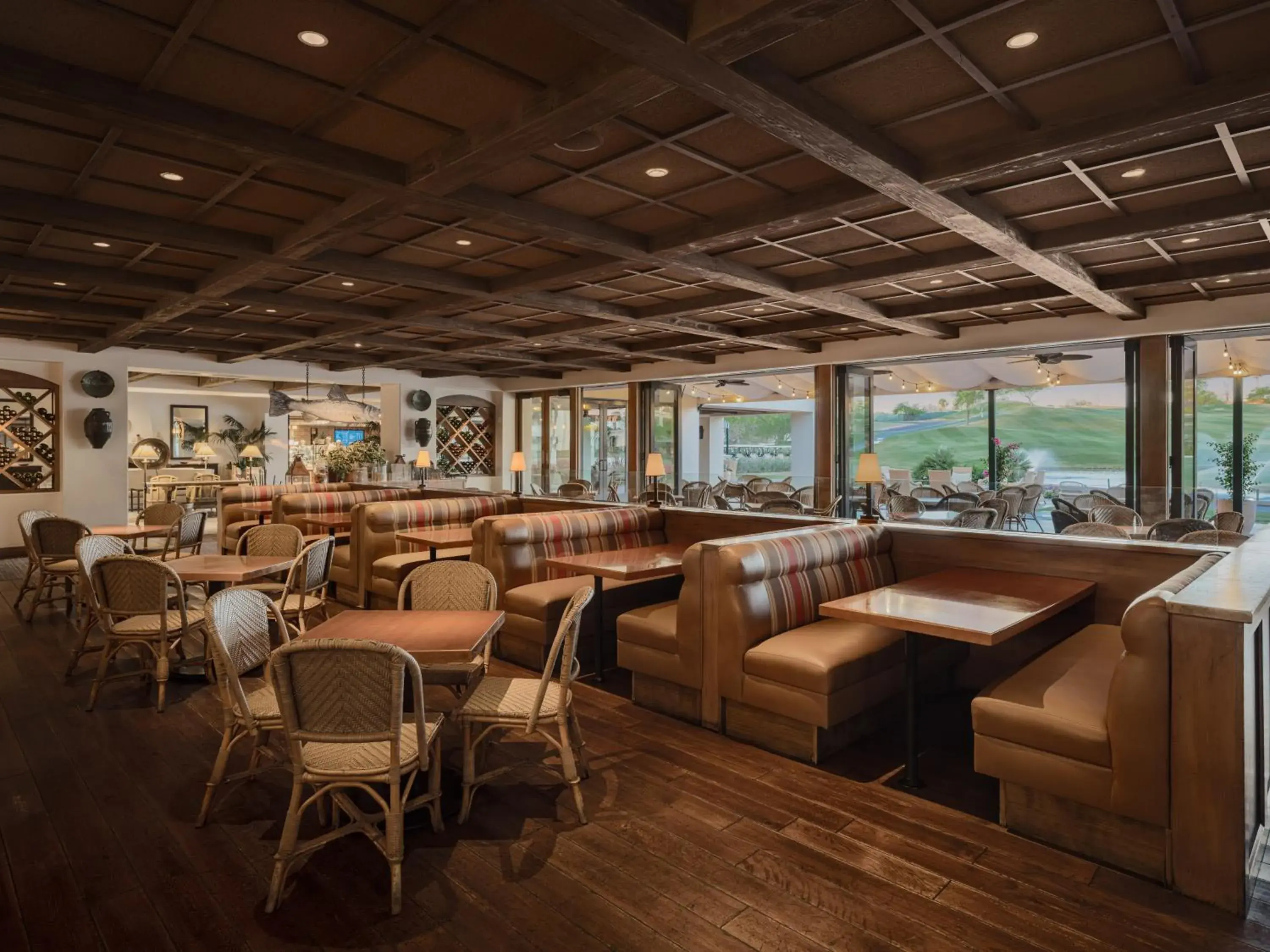 Restaurant/places to eat in Arizona Grand Resort Restaurant/places to eat in Arizona Grand Resort