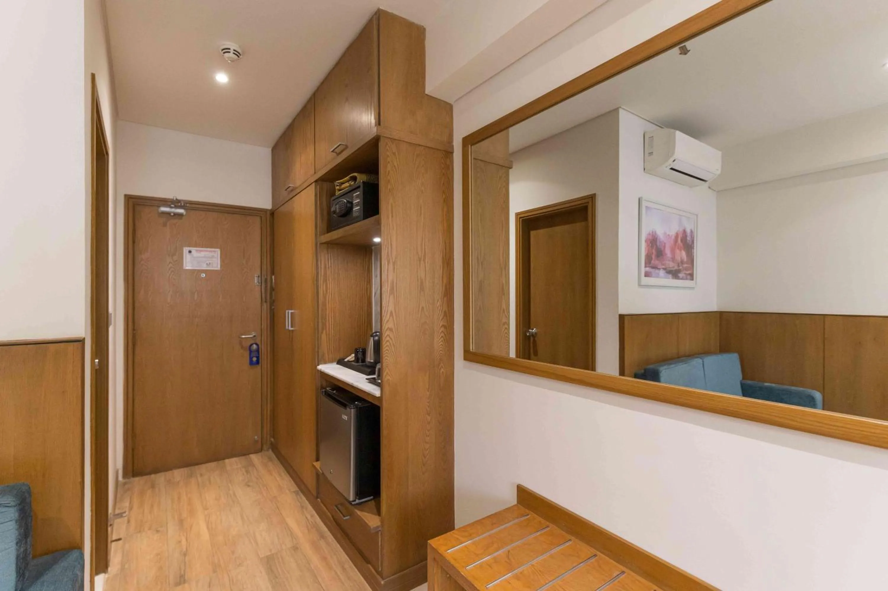 Hotel Excelsior Karachi