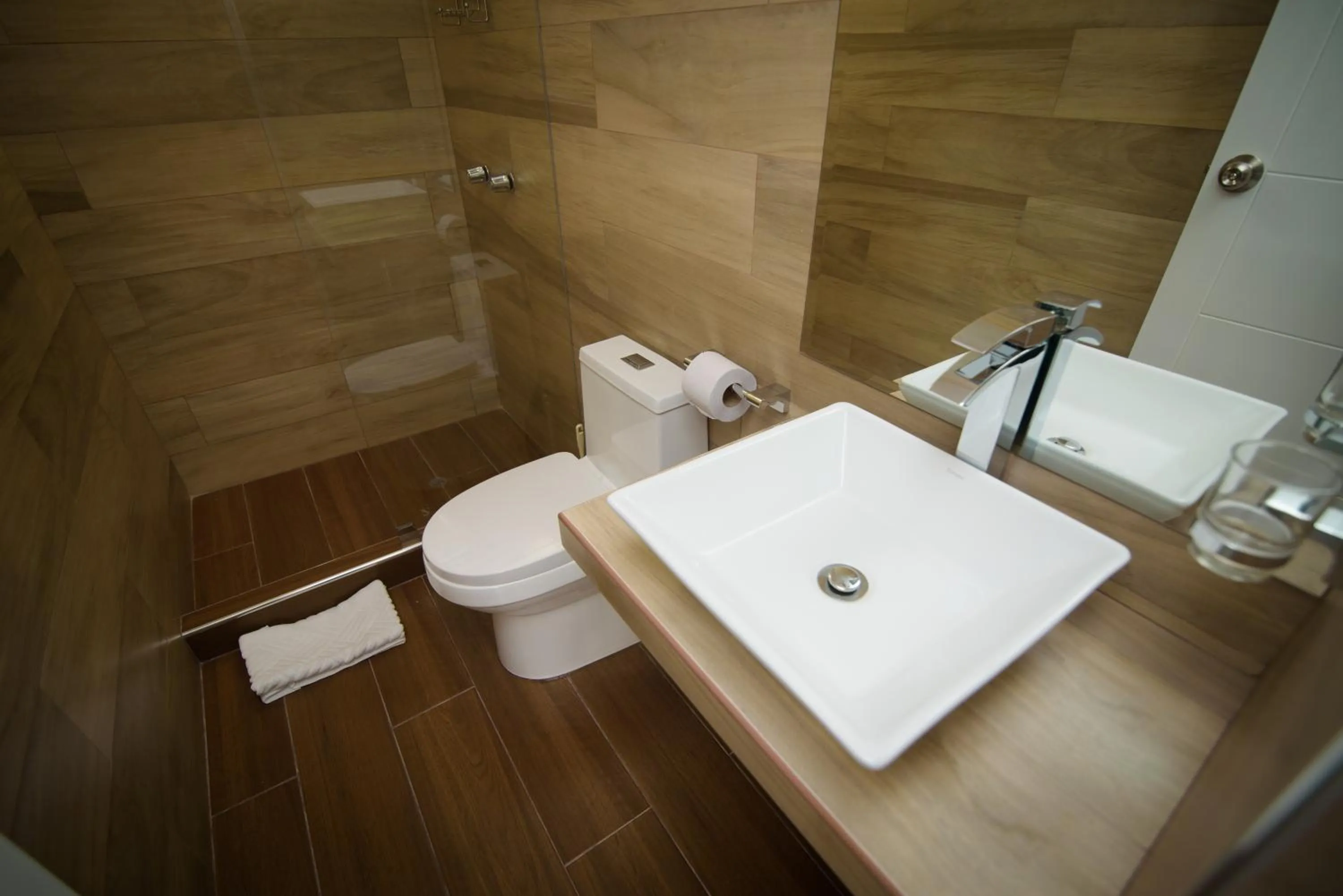 Shower in HOTEL PIEDRA SANTA - Moquegua