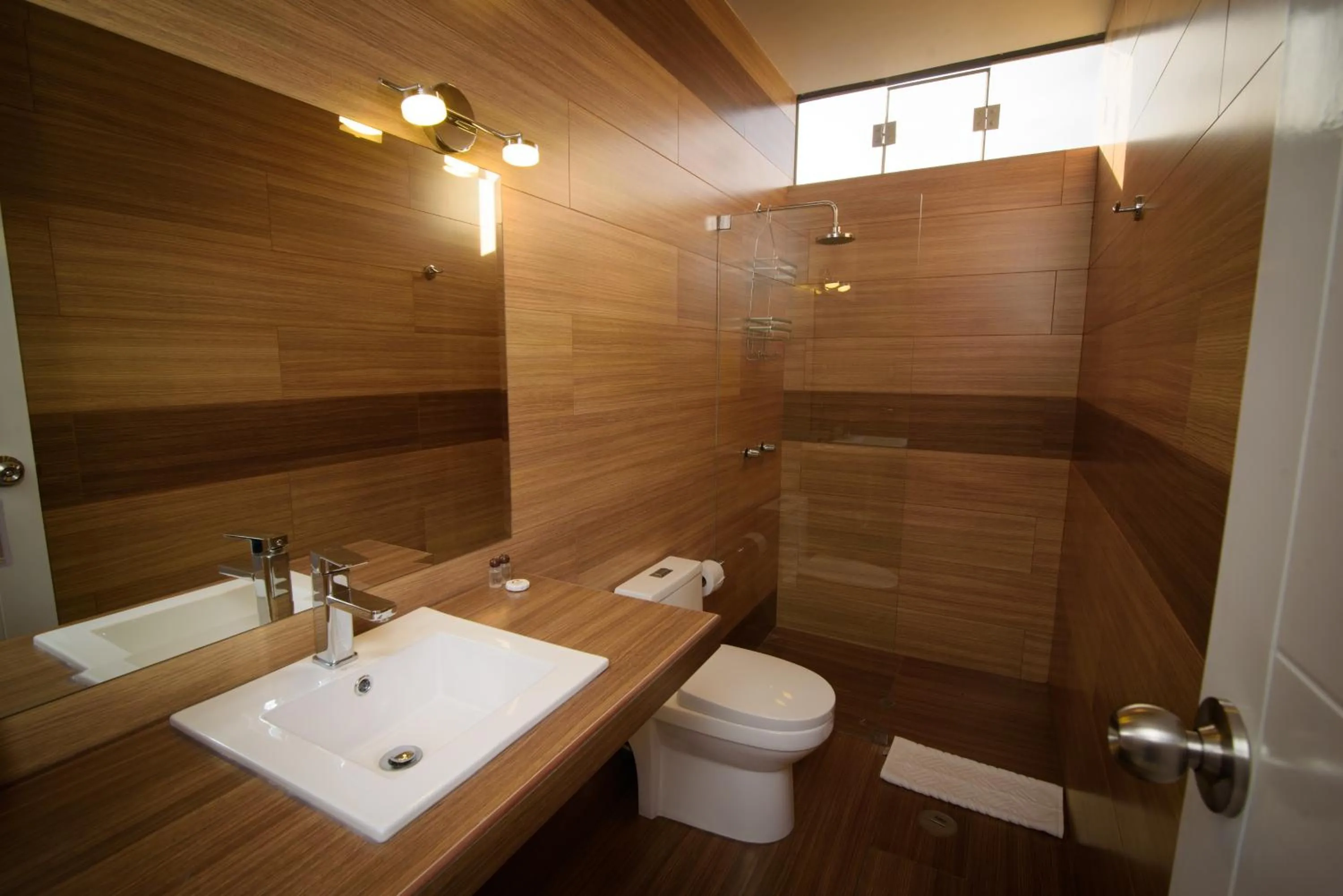 Shower in HOTEL PIEDRA SANTA - Moquegua