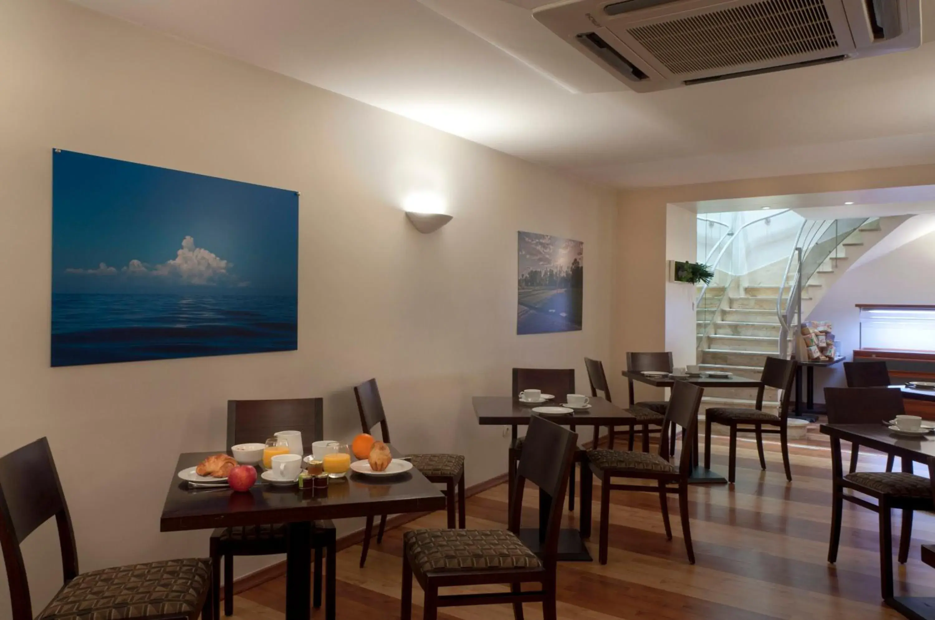 Restaurant/places to eat in Verlain Restaurant/places to eat in Verlain