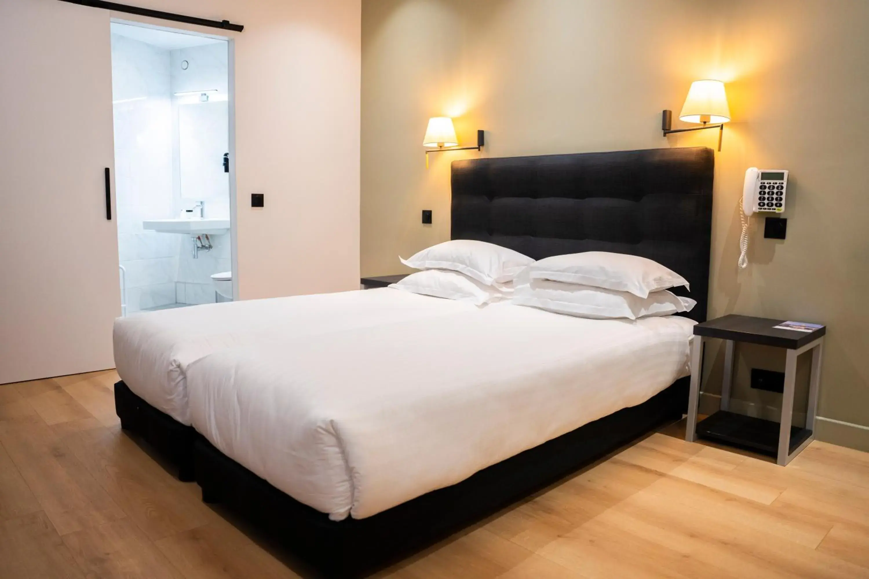 Bed in Verlain Bed in Verlain