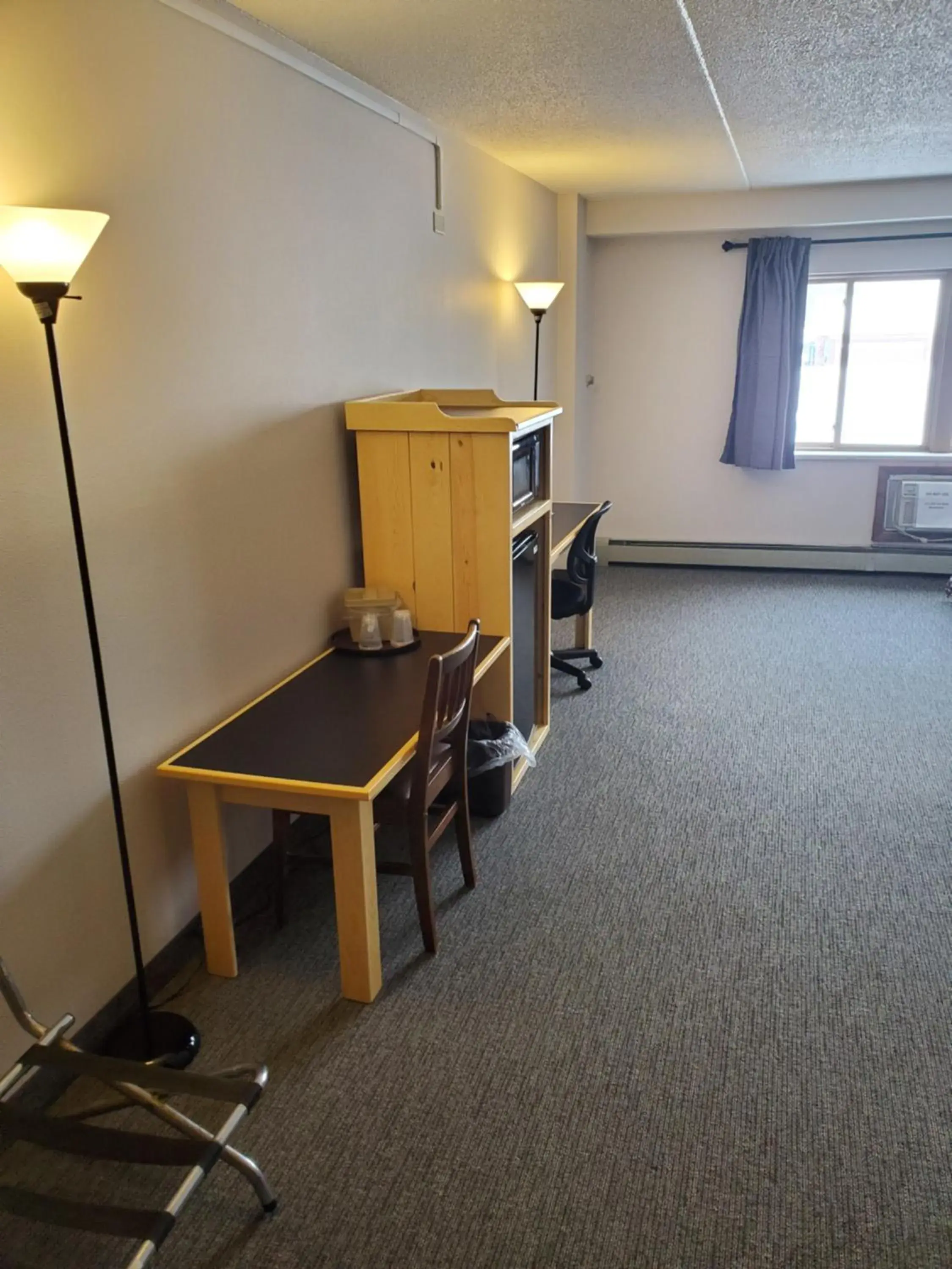 Standard Double Room in Northern Lights Inn Standard Double Room in Northern Lights Inn