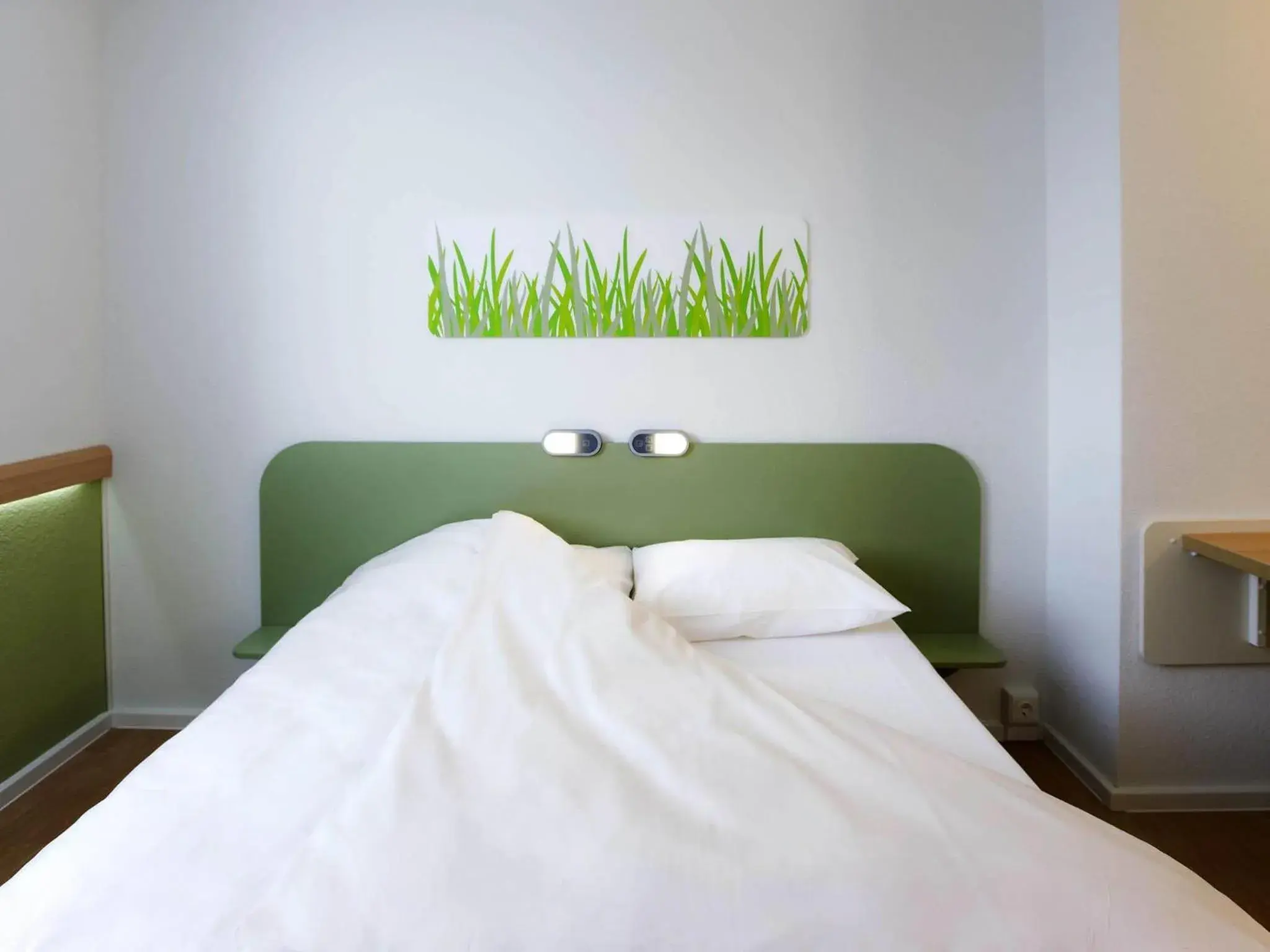 Bedroom, Bed in Ibis budget Wien Messe Bedroom, Bed in Ibis budget Wien Messe