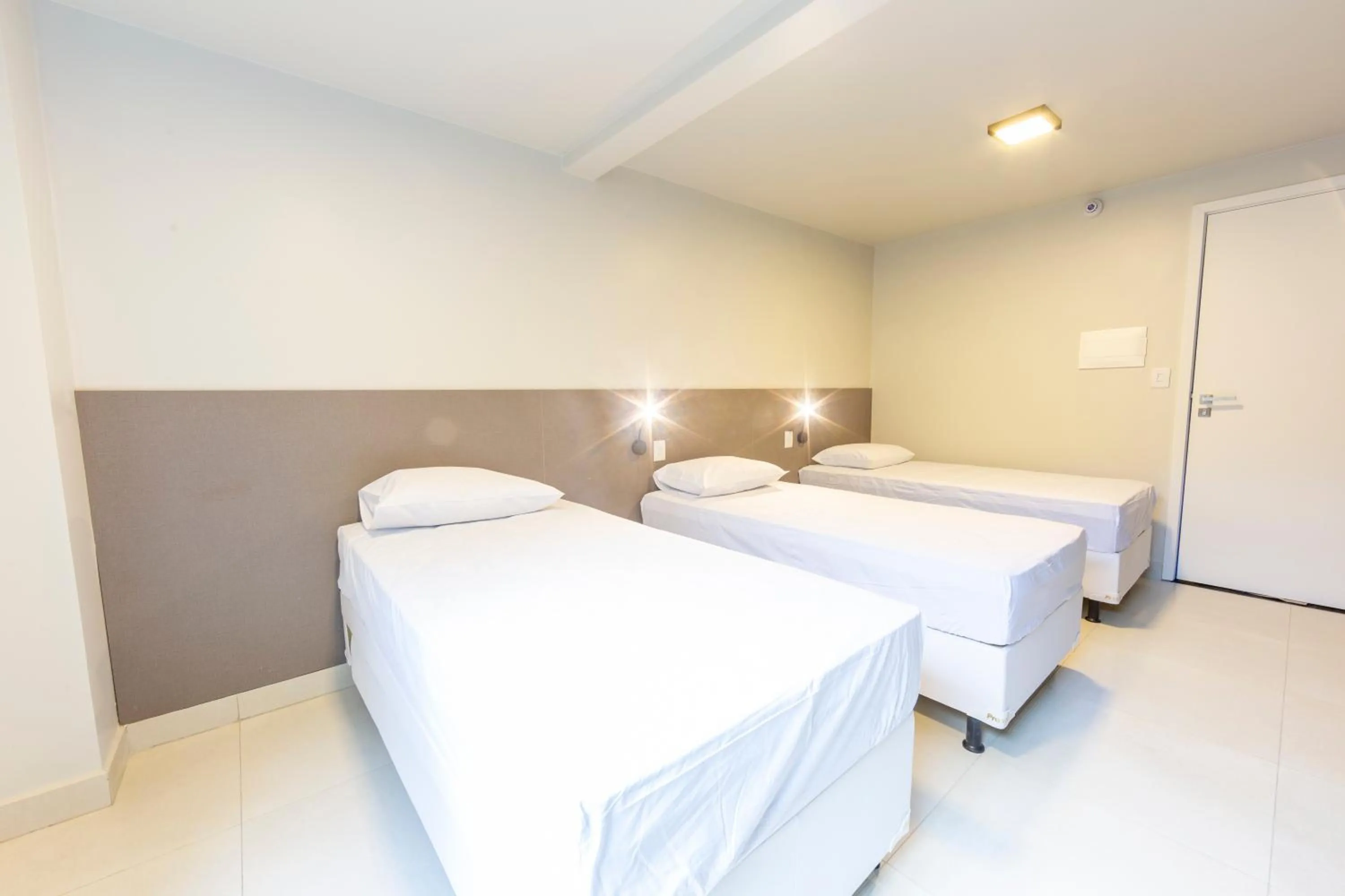 Photo of the whole room, Bed in Liiv Cobogó - Natal Ponta Negra