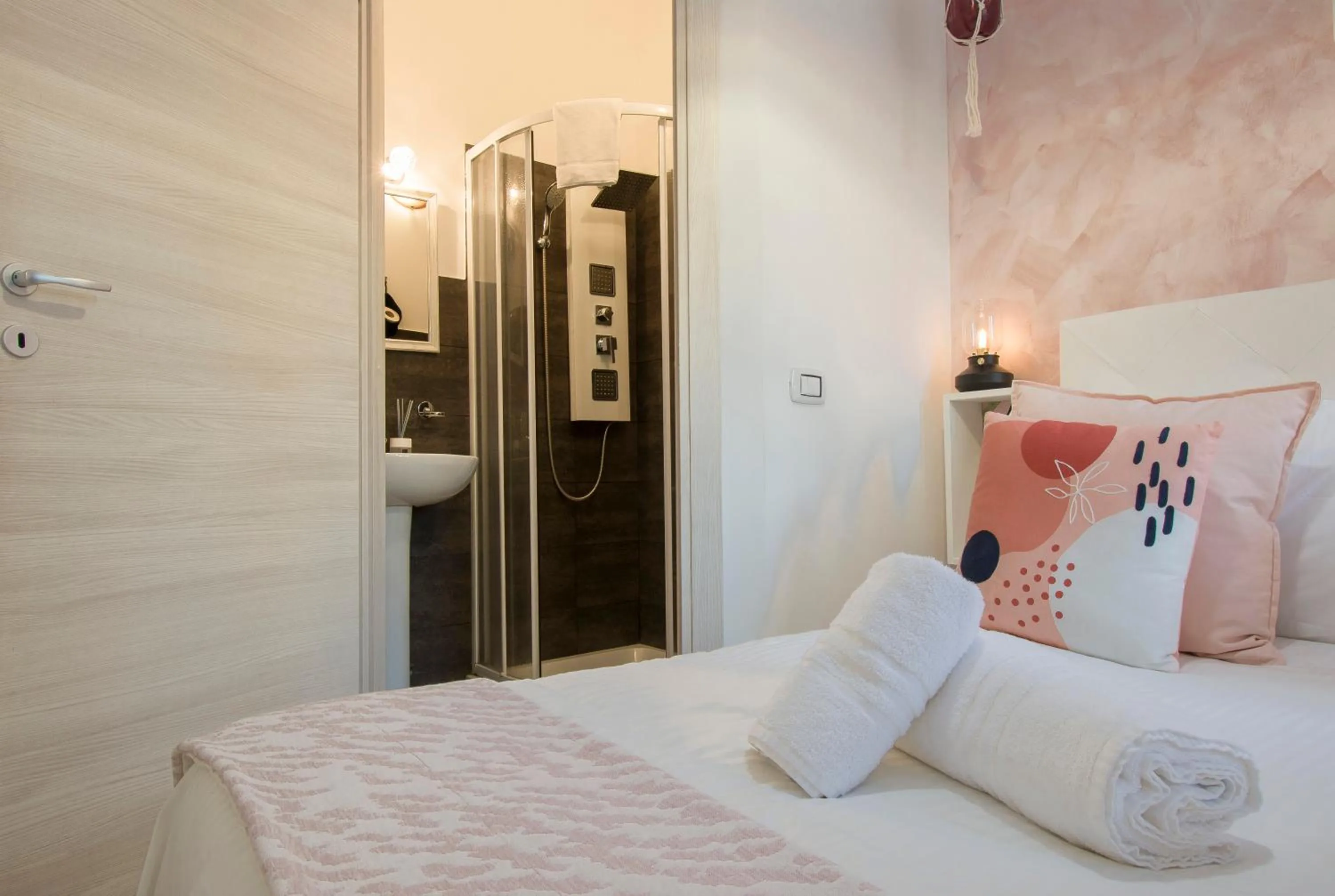 Bed in Piccolo Hotel Boutique