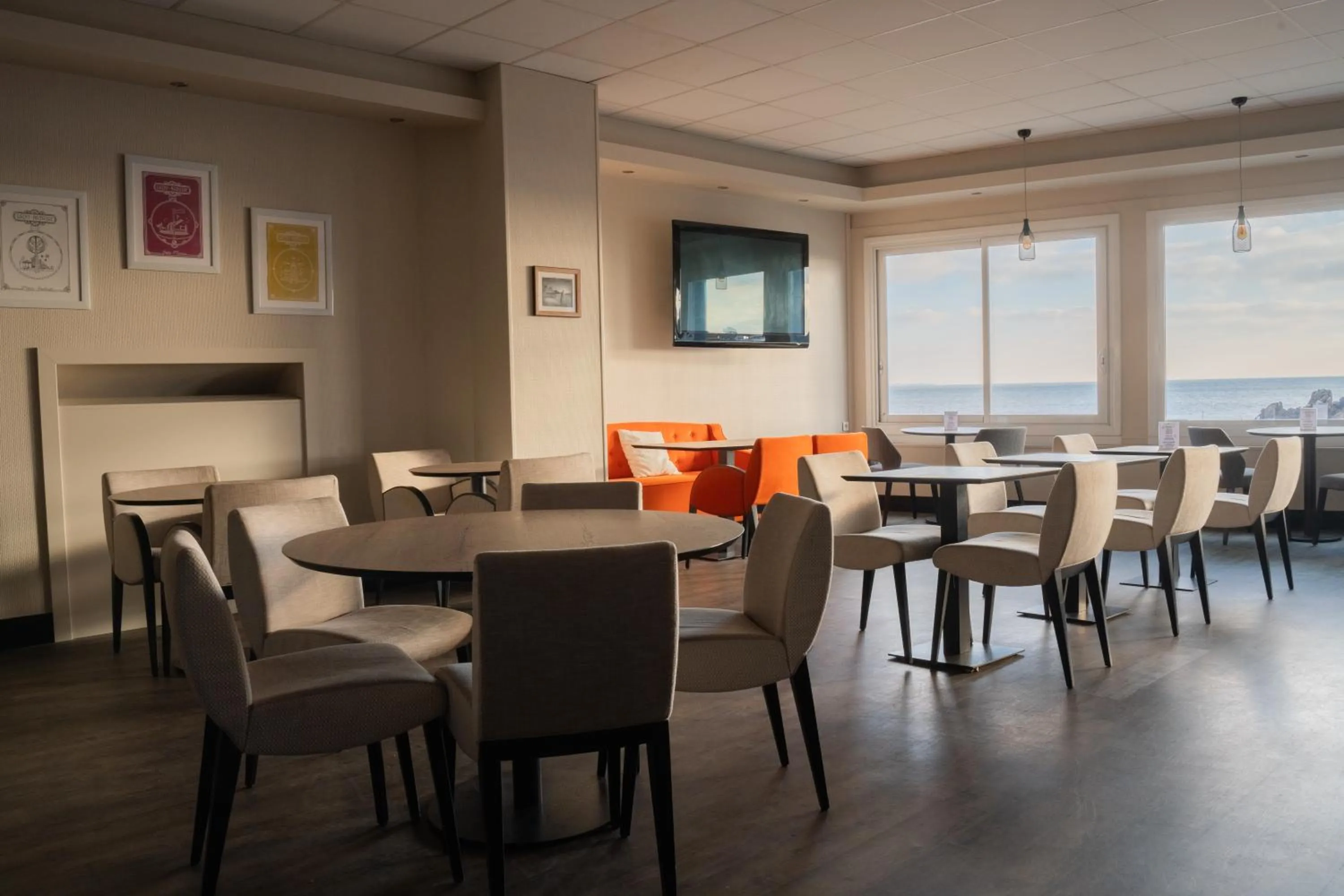 Sea view in Best Western Hotel De La Plage Saint Marc sur Mer