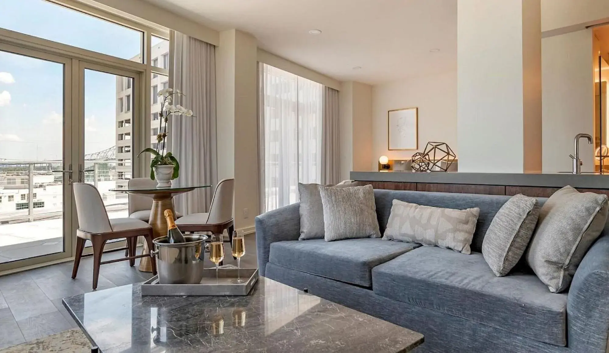 Living room in ONE11 Hotel Living room in ONE11 Hotel