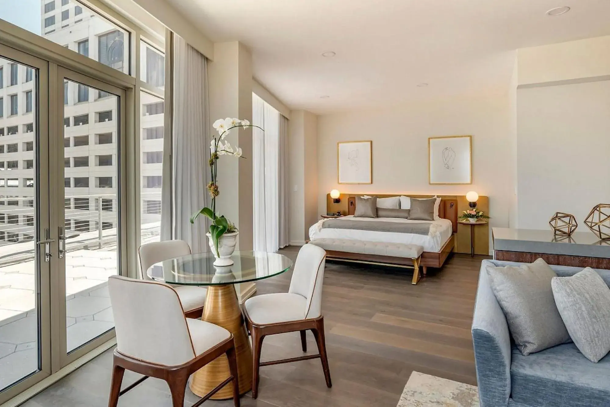 Balcony/Terrace, Bed in ONE11 Hotel Balcony/Terrace, Bed in ONE11 Hotel