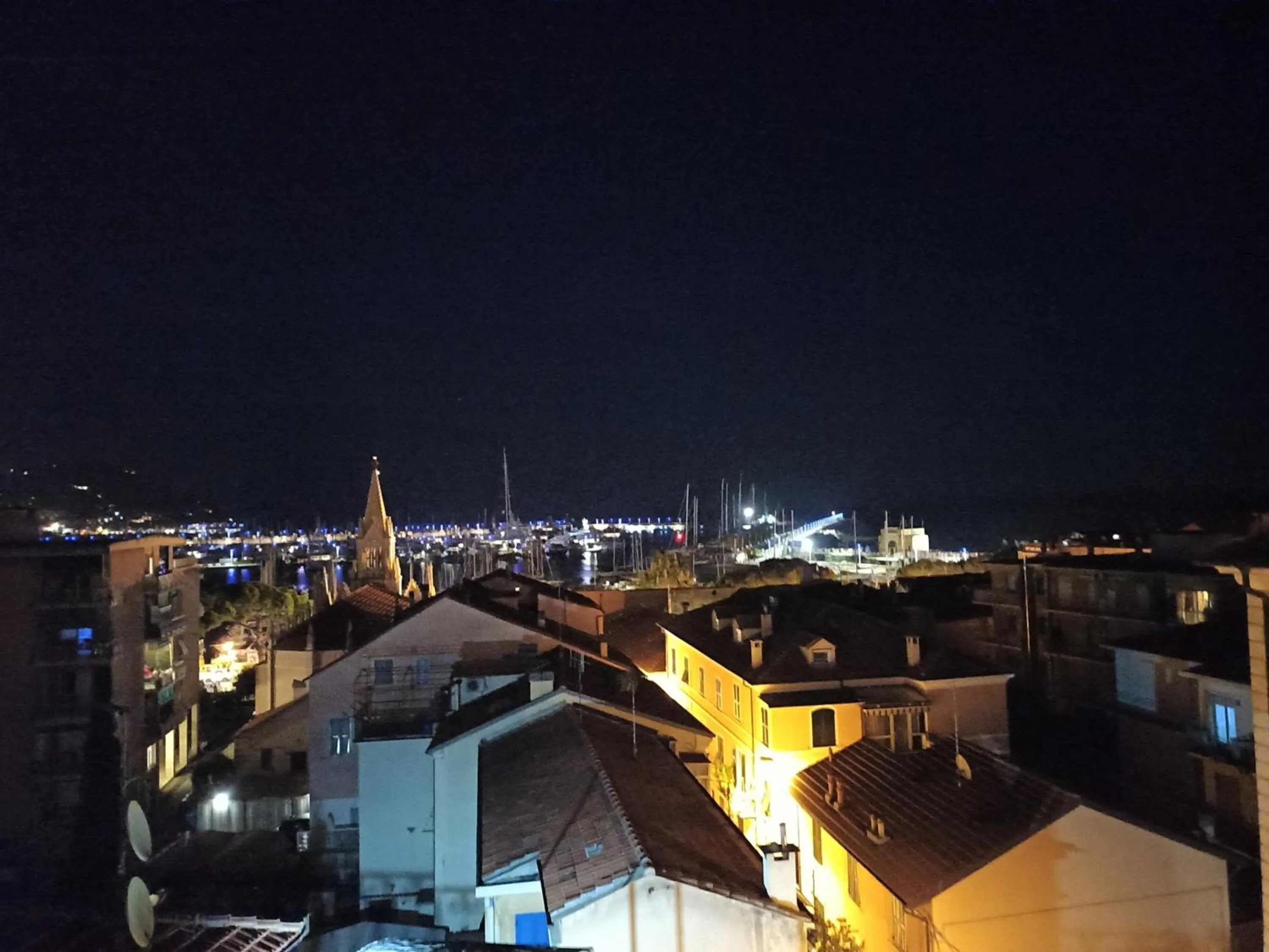 Property building in Hotel Robinia