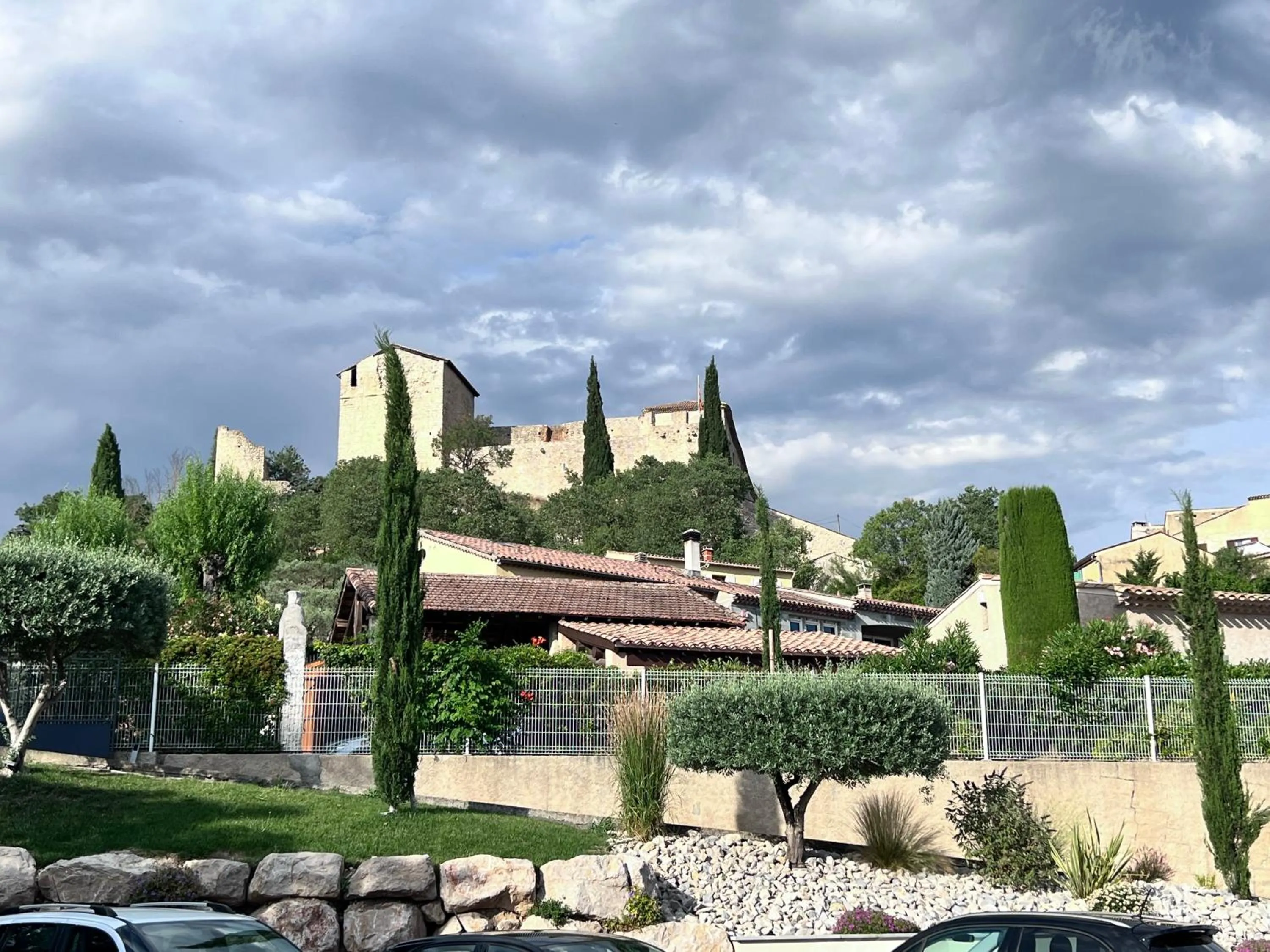 Neighbourhood in Hôtel Spa Les Alpes