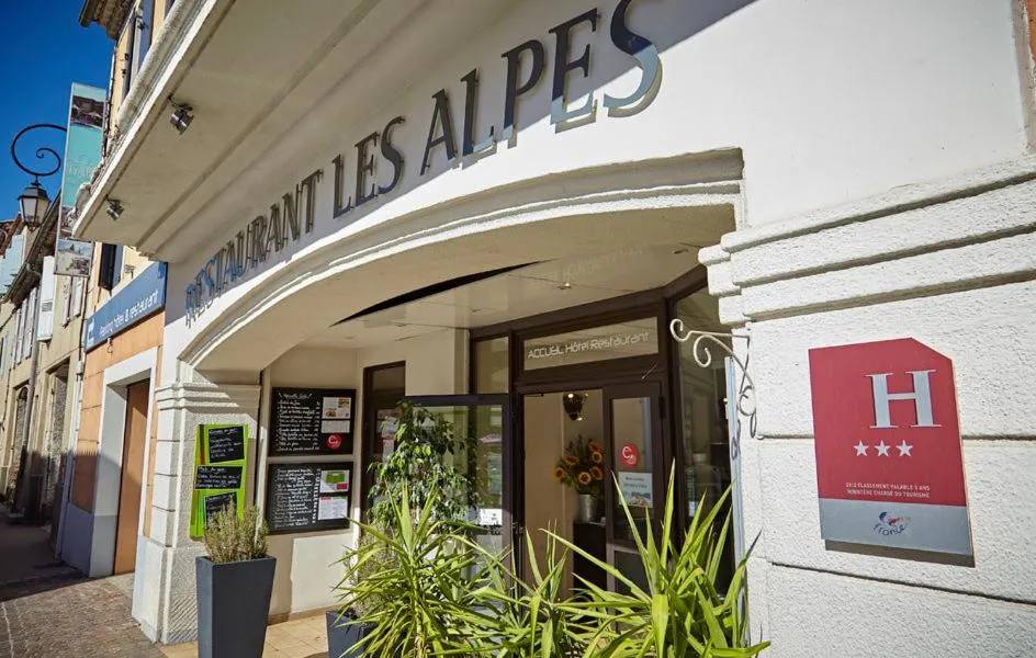 Restaurant/places to eat in Hôtel Spa Les Alpes