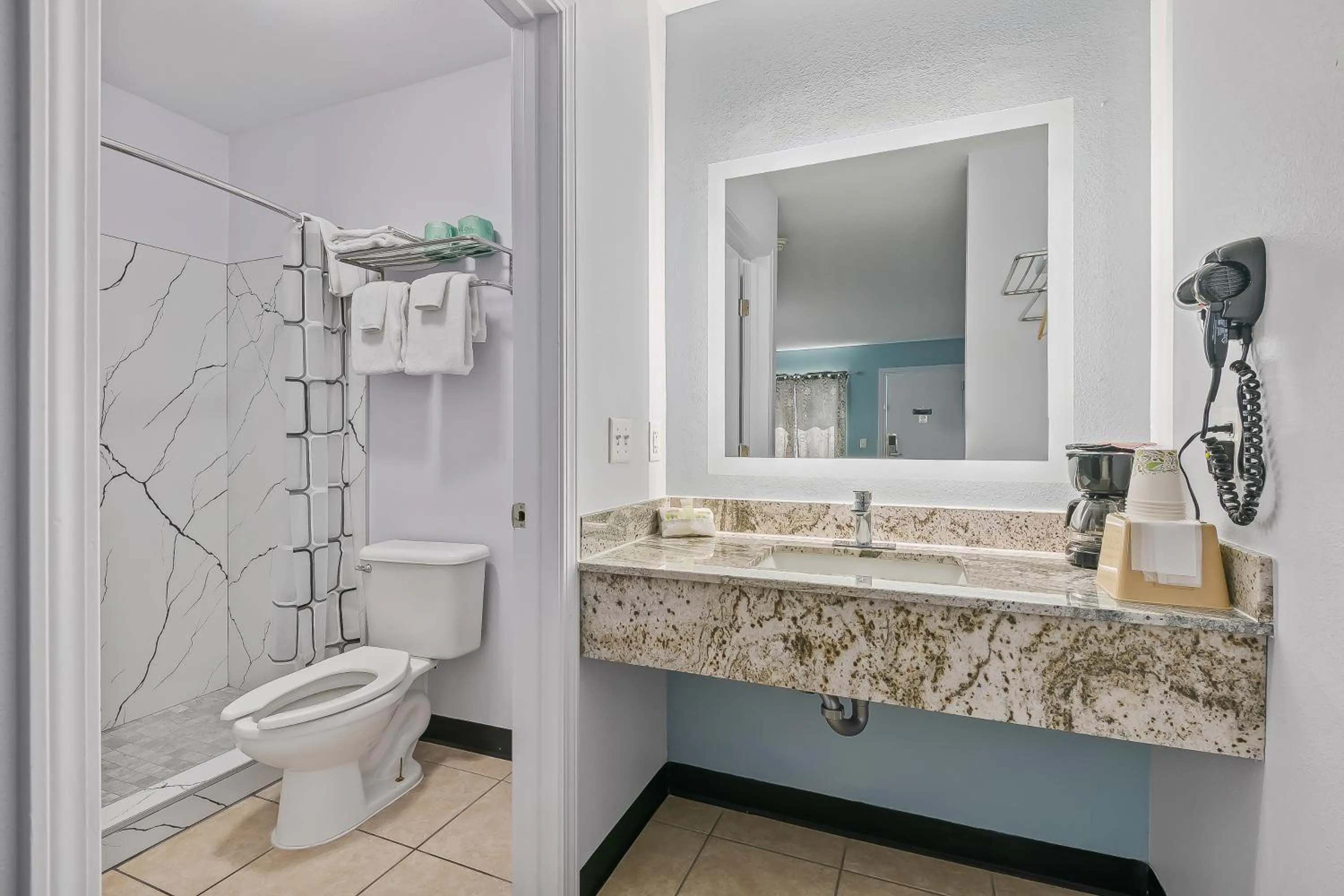 Bathroom in franklin inn