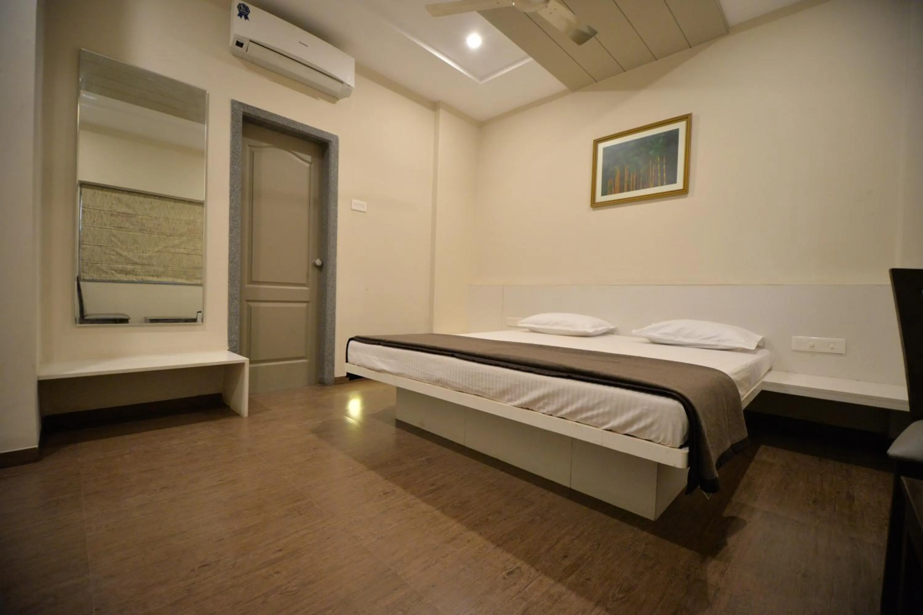 Hotel Naman